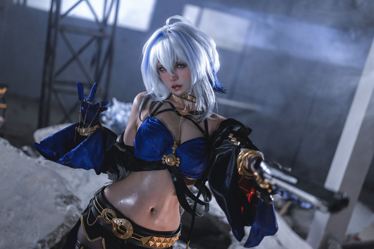 Coser@阿薰kaOri - 鸣潮 嘉贝莉娜 Part01