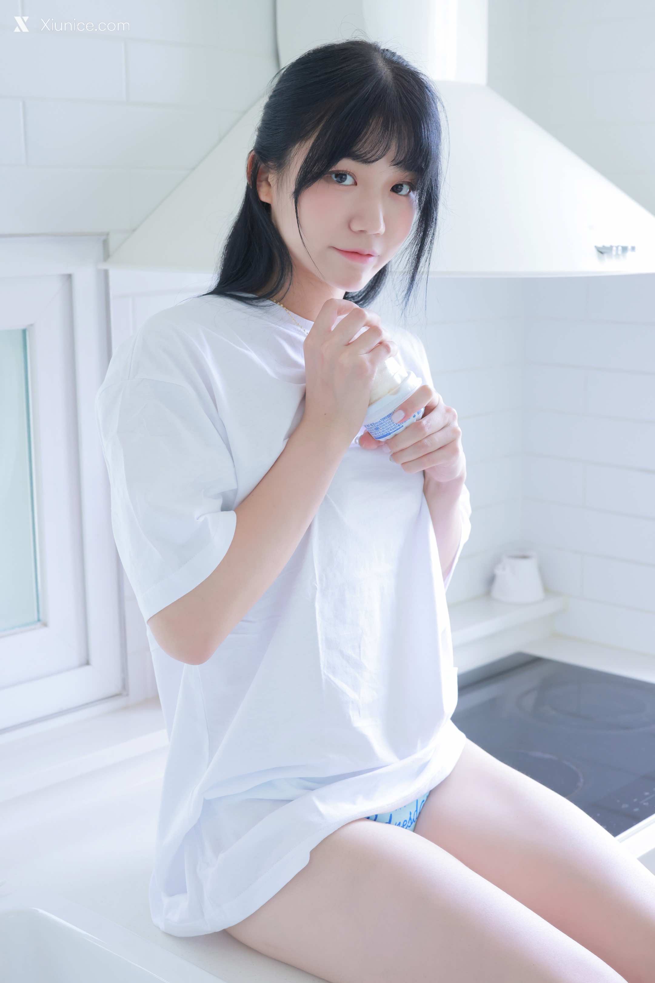 SweetBox Yui (유이) – SWTB Vol.018 CREAM 4K