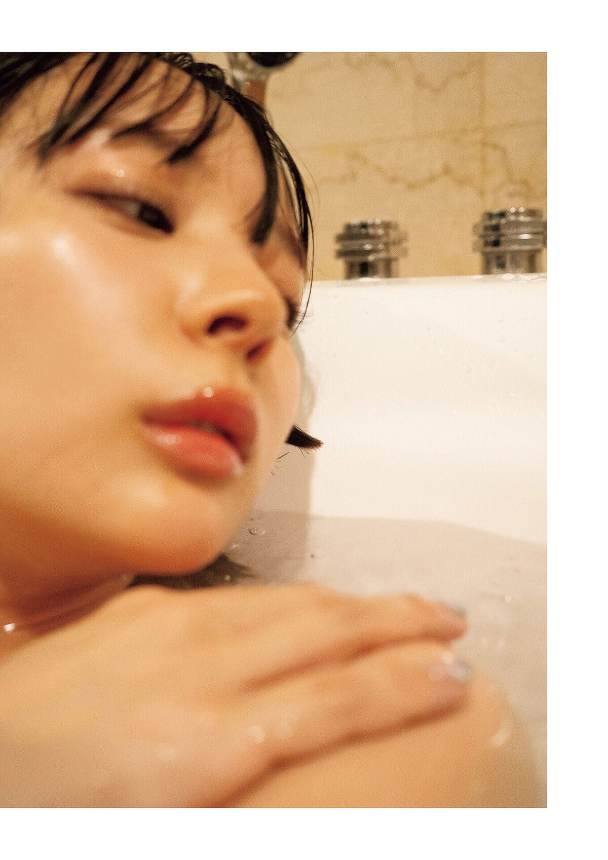 Sayaka Okada 岡田紗佳 - 写真集 嶺上開花 Another Edition