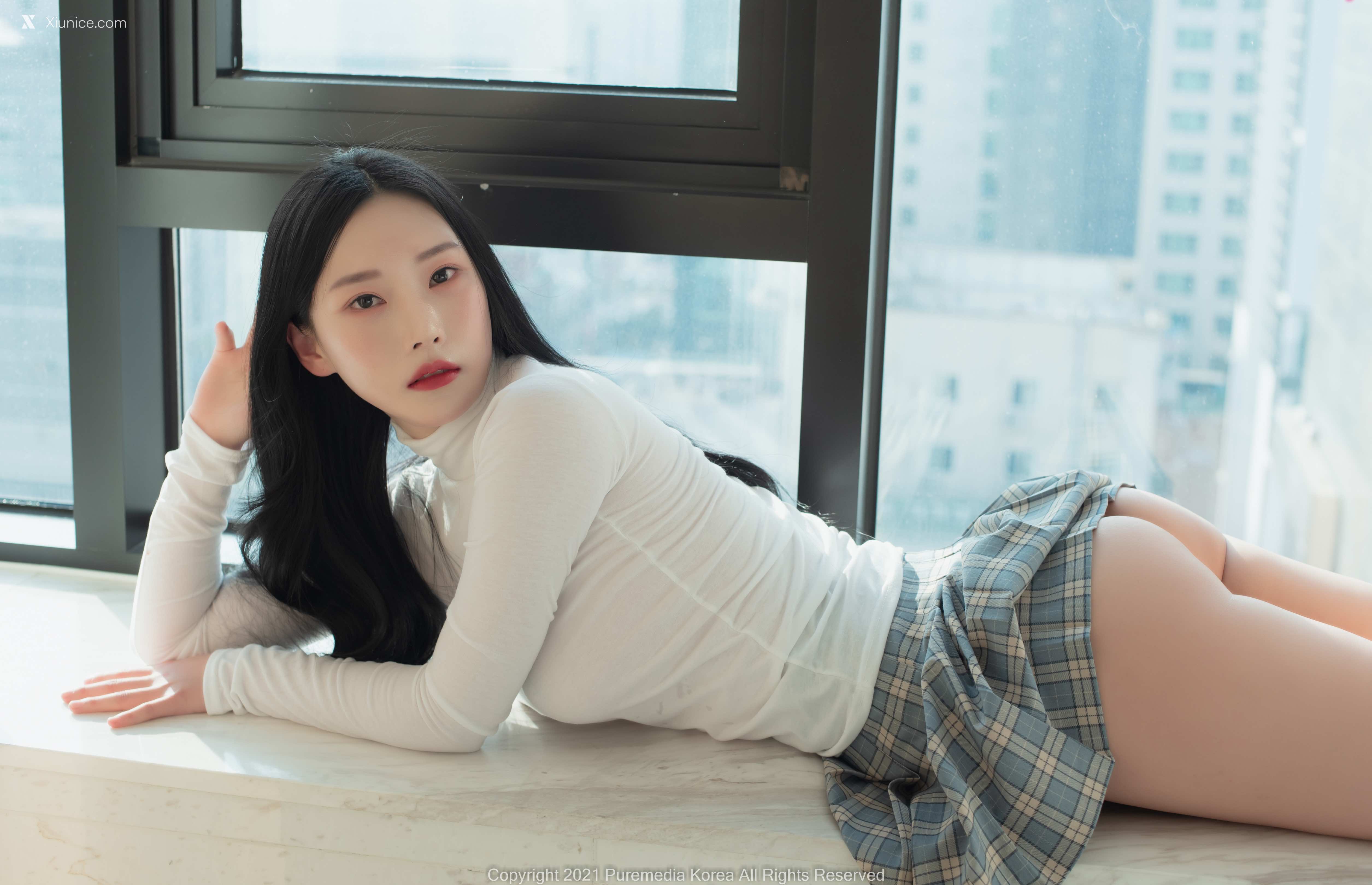 Pure Media Vol.143 Riha (리하) 4K