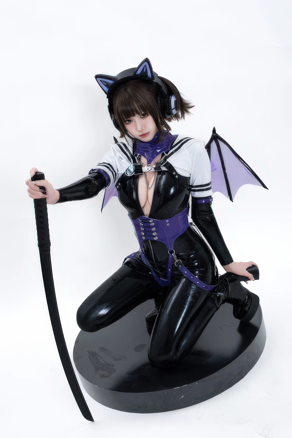 Cosplay 柒柒要乖哦 – 猎狼女