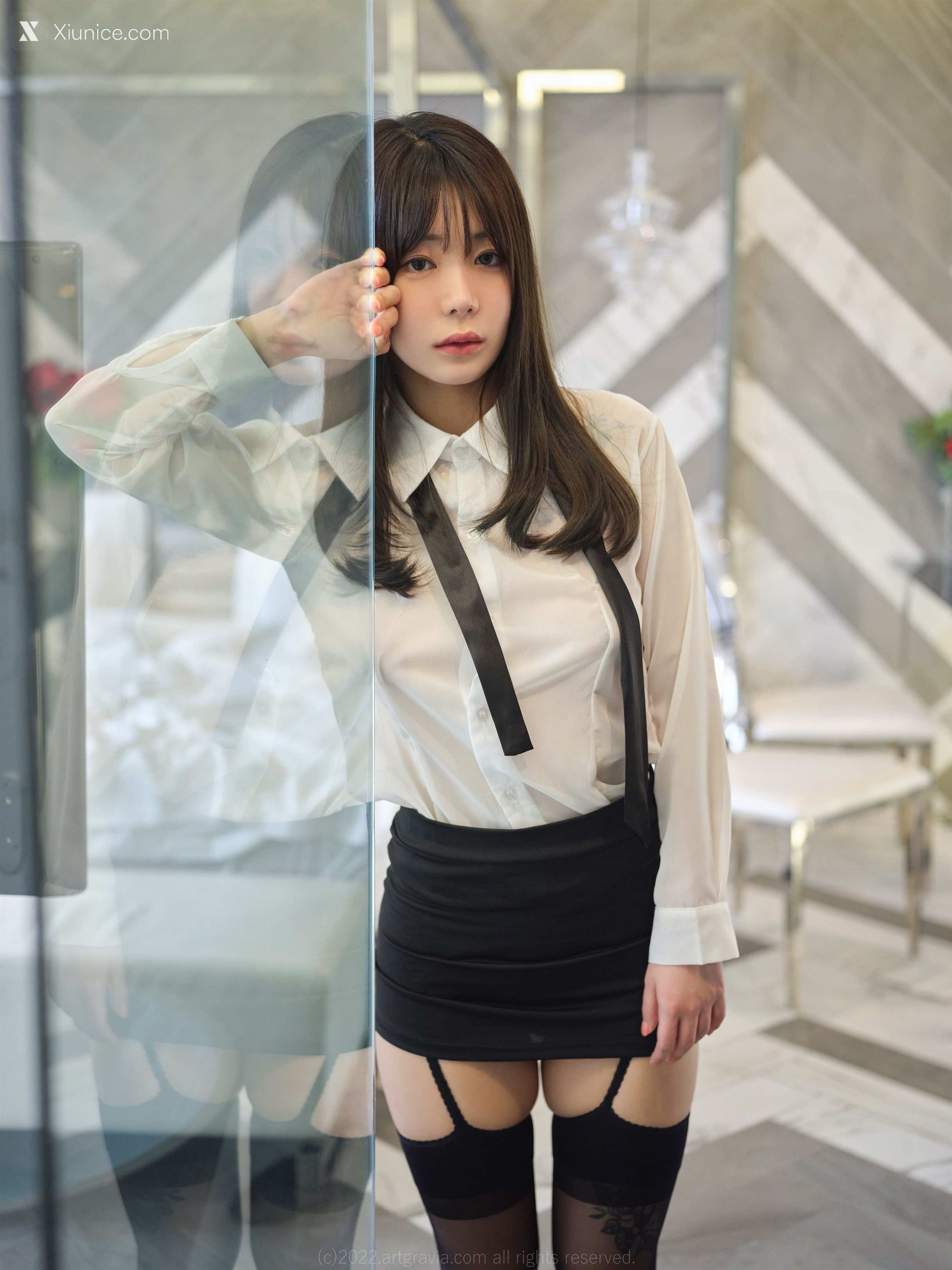 Artgravia Vol.403 Wuyo (우요) 4K