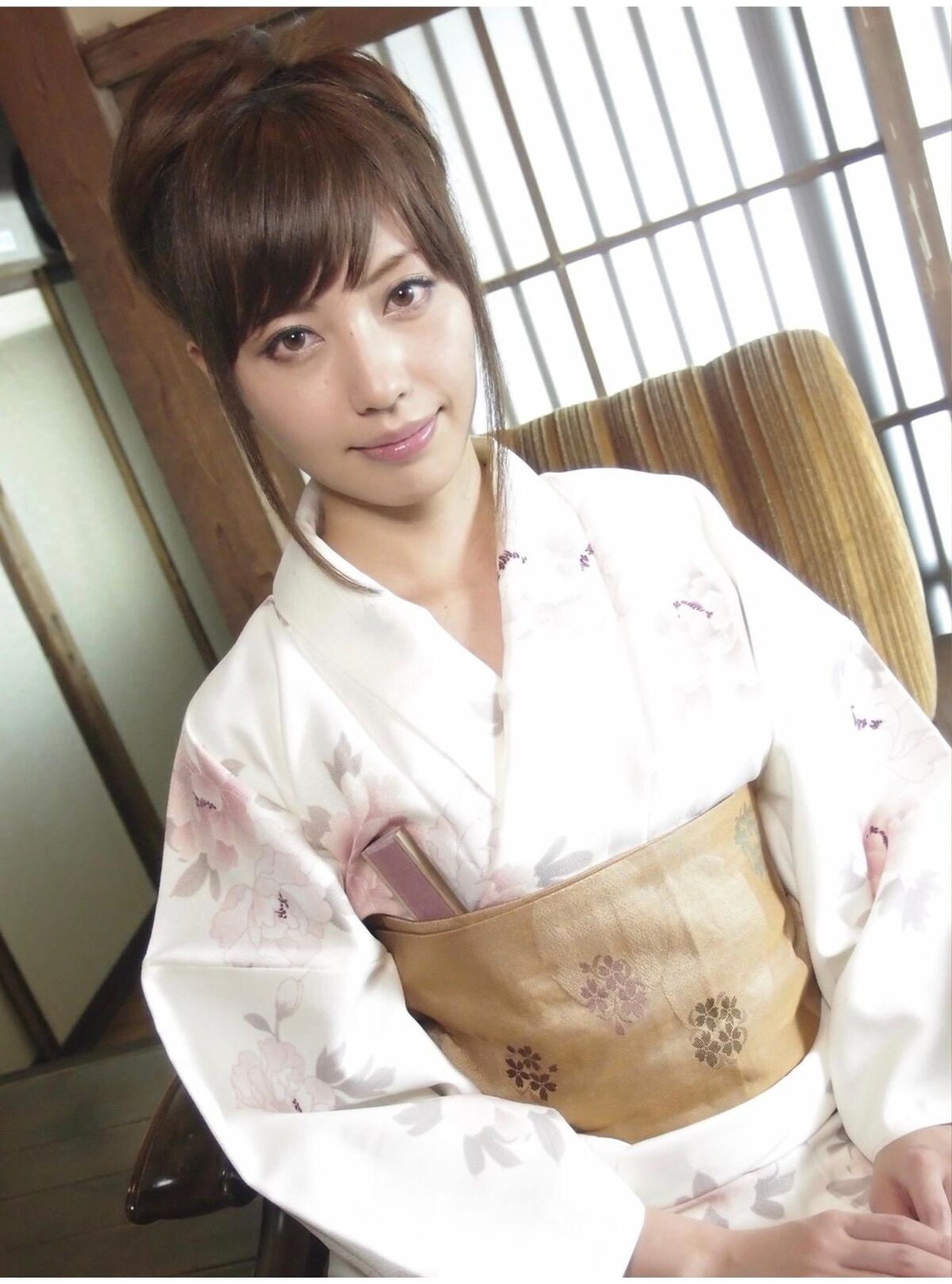 Miyuki Yokoyama 横山美雪 - オトナのお泊りデート MAXING美少女写真集