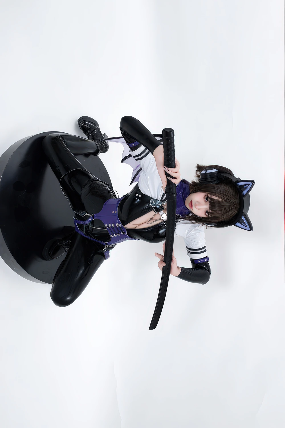 Cosplay 柒柒要乖哦 – 猎狼女