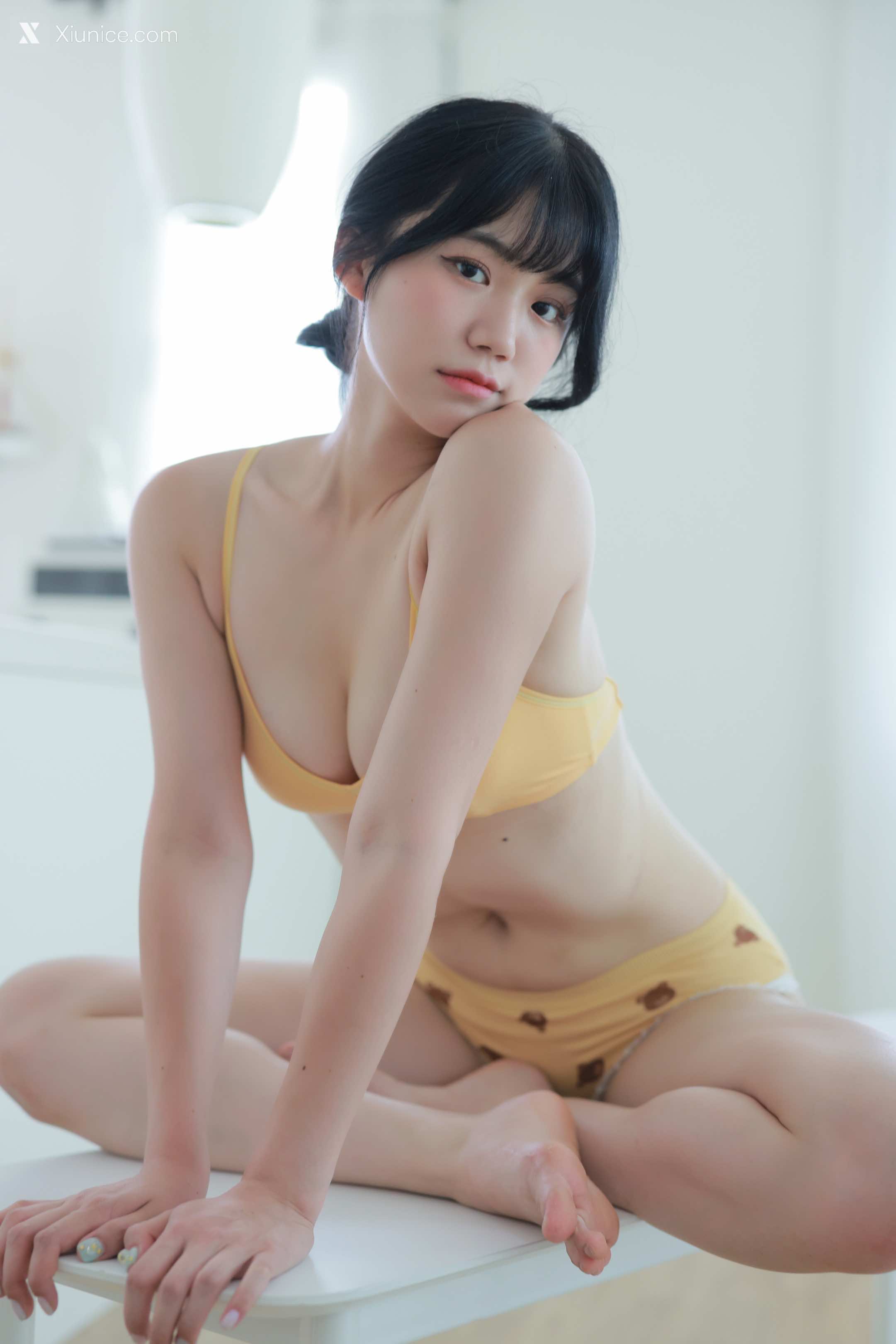 SweetBox Yui (유이) – SWTB Vol.018 CREAM 4K