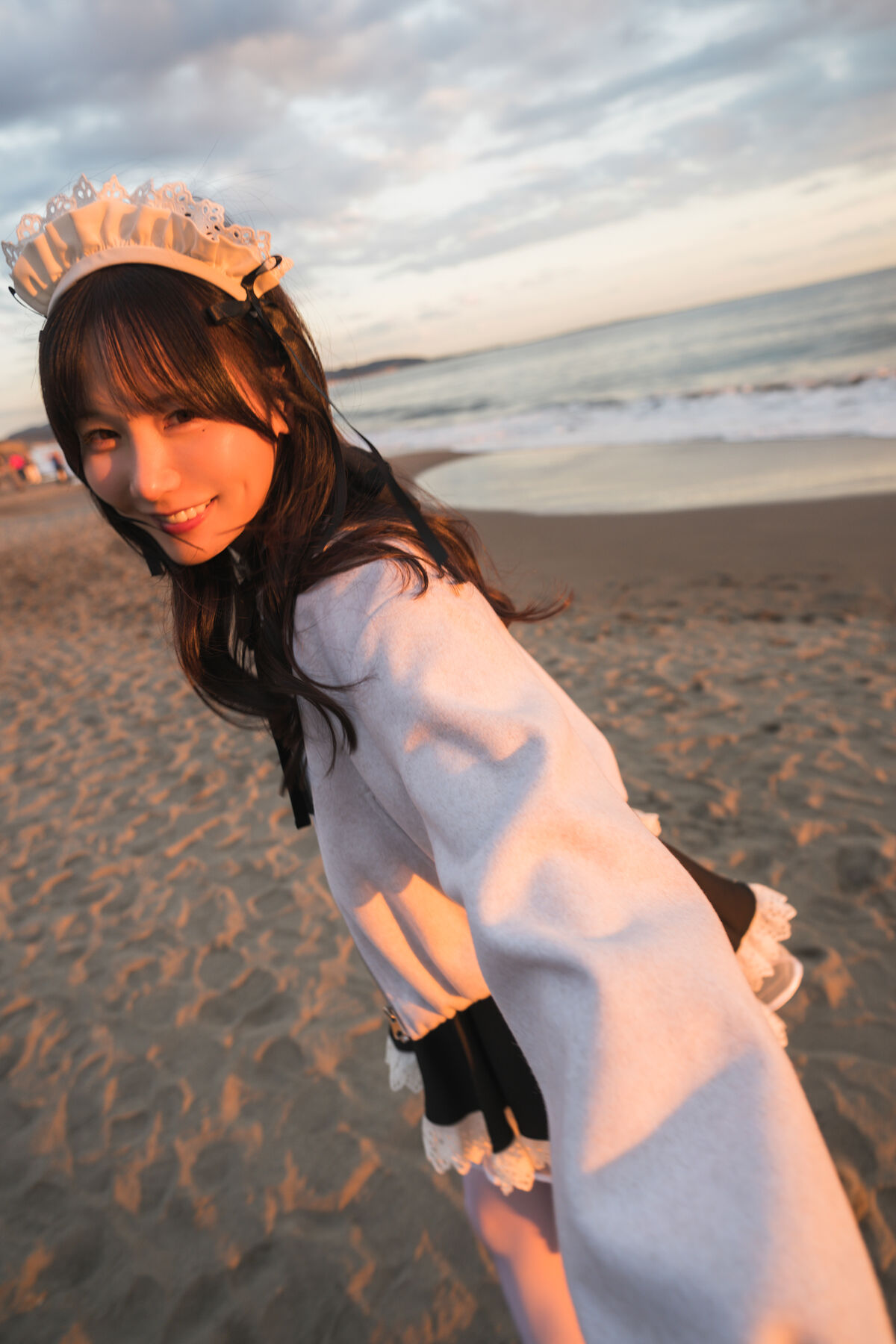 Coser@けん研 けんけん - C106实体刊物グラグラ And 推し型メイドロイドとしたいこと Part01