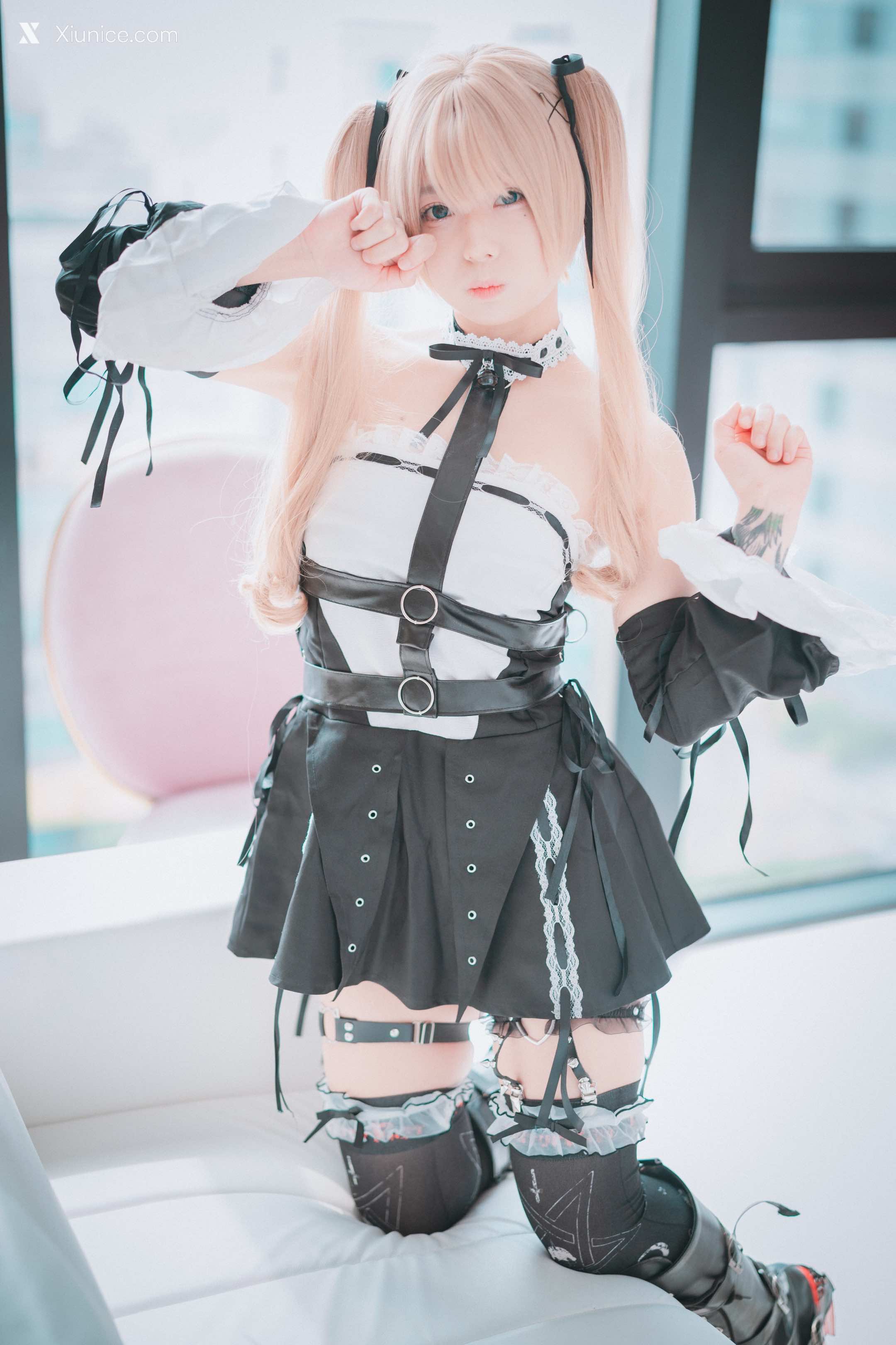 DJAWA Photo – Maruemon (마루에몽) – Blooming Blood Rose (DoA) 4K