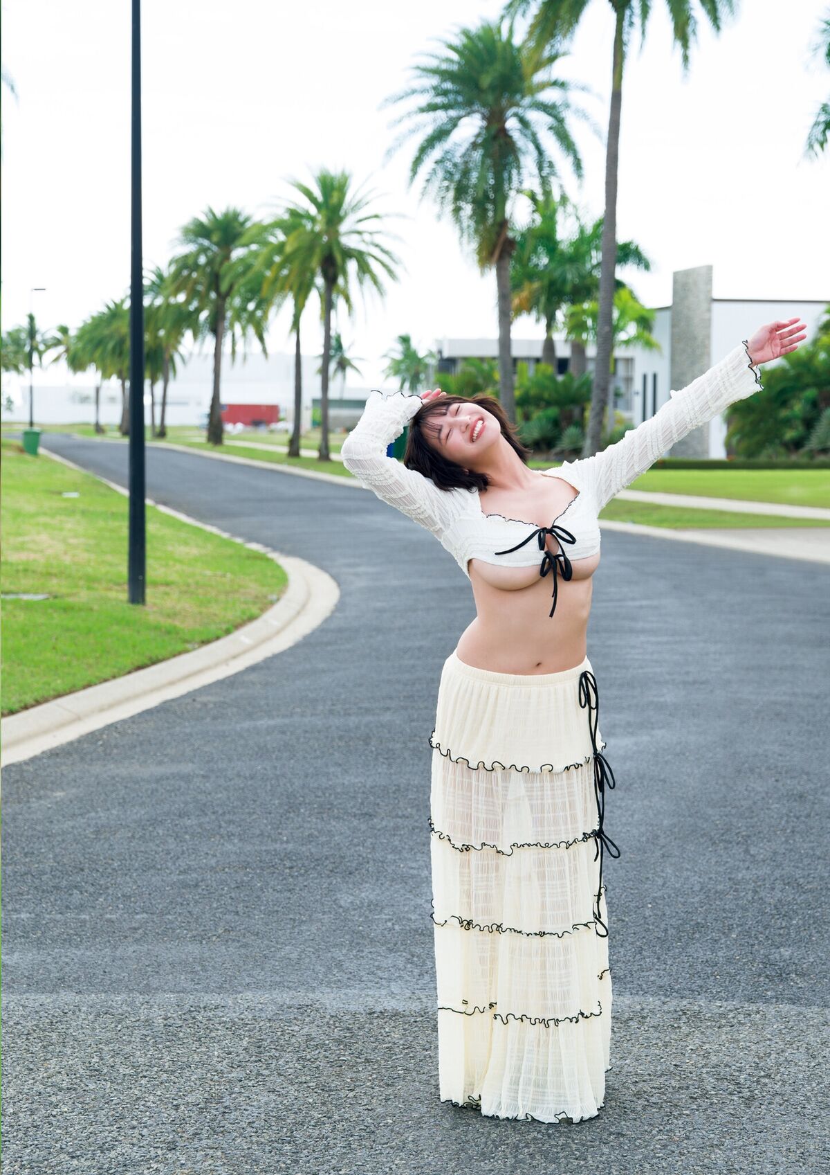 Ina Enohara 榎原依那 - 2nd写真集 I am Ina Part01