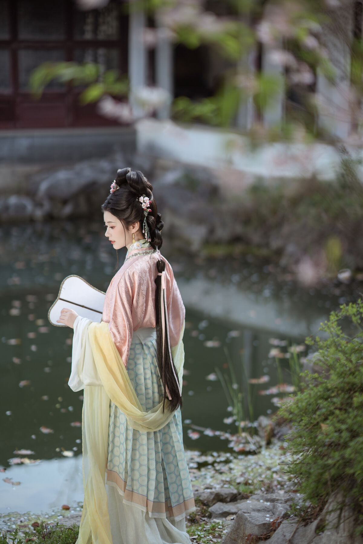 YiTuYu艺图语 Vol.10229 Jiang Zhu