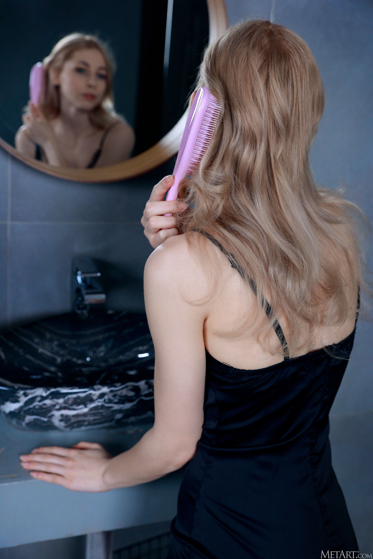 MetArt Emily Cade - Subtle Seduction Part01