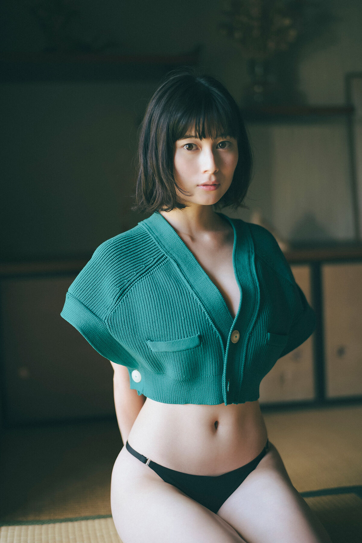 Sakurako Okubo 大久保桜子 - FLASHデジタル写真集 潮騒が聞こえる