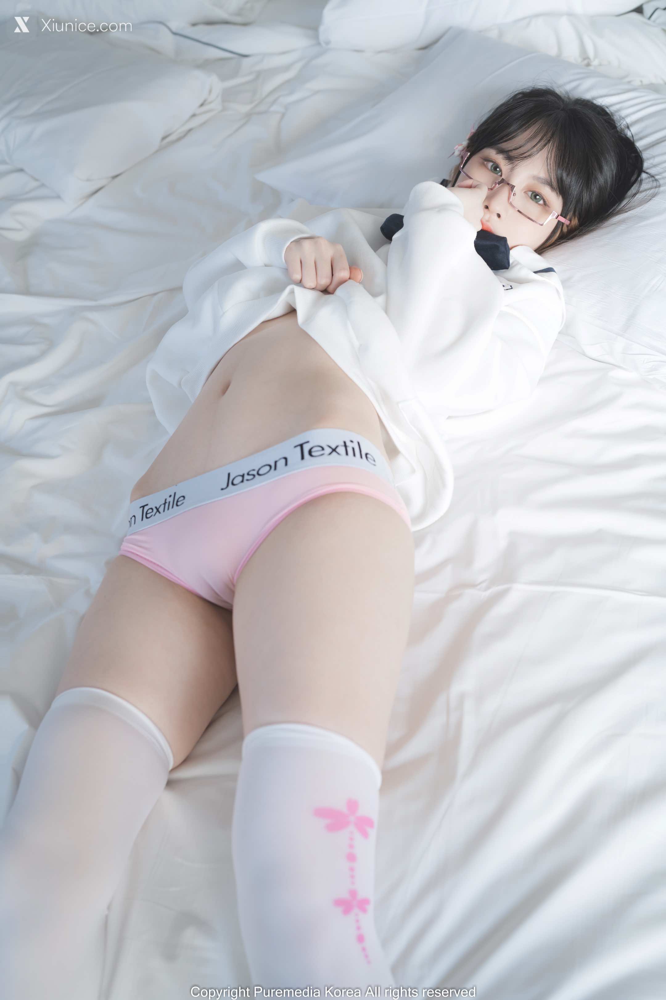 Pure Media Vol.134 Uhye (이유혜) 4K