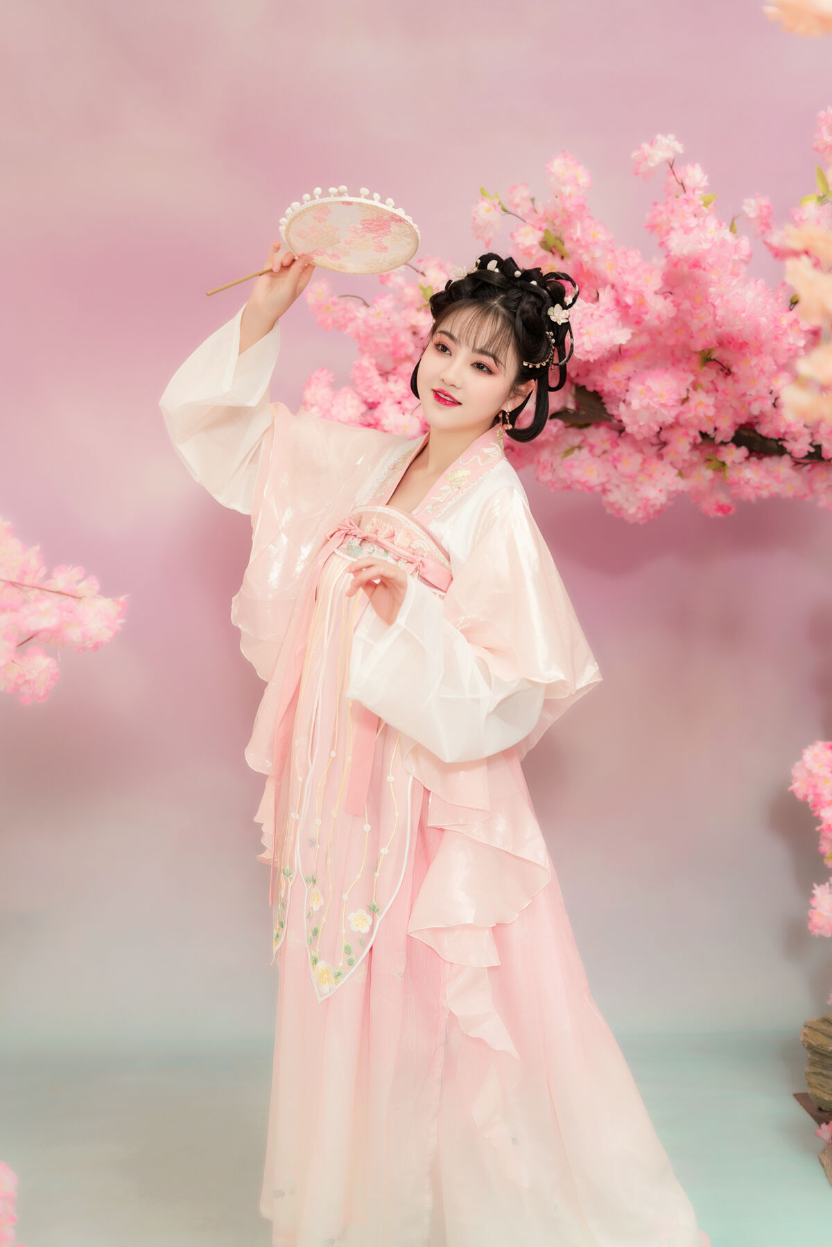 YiTuYu艺图语 Vol.10051 Zhu Ge