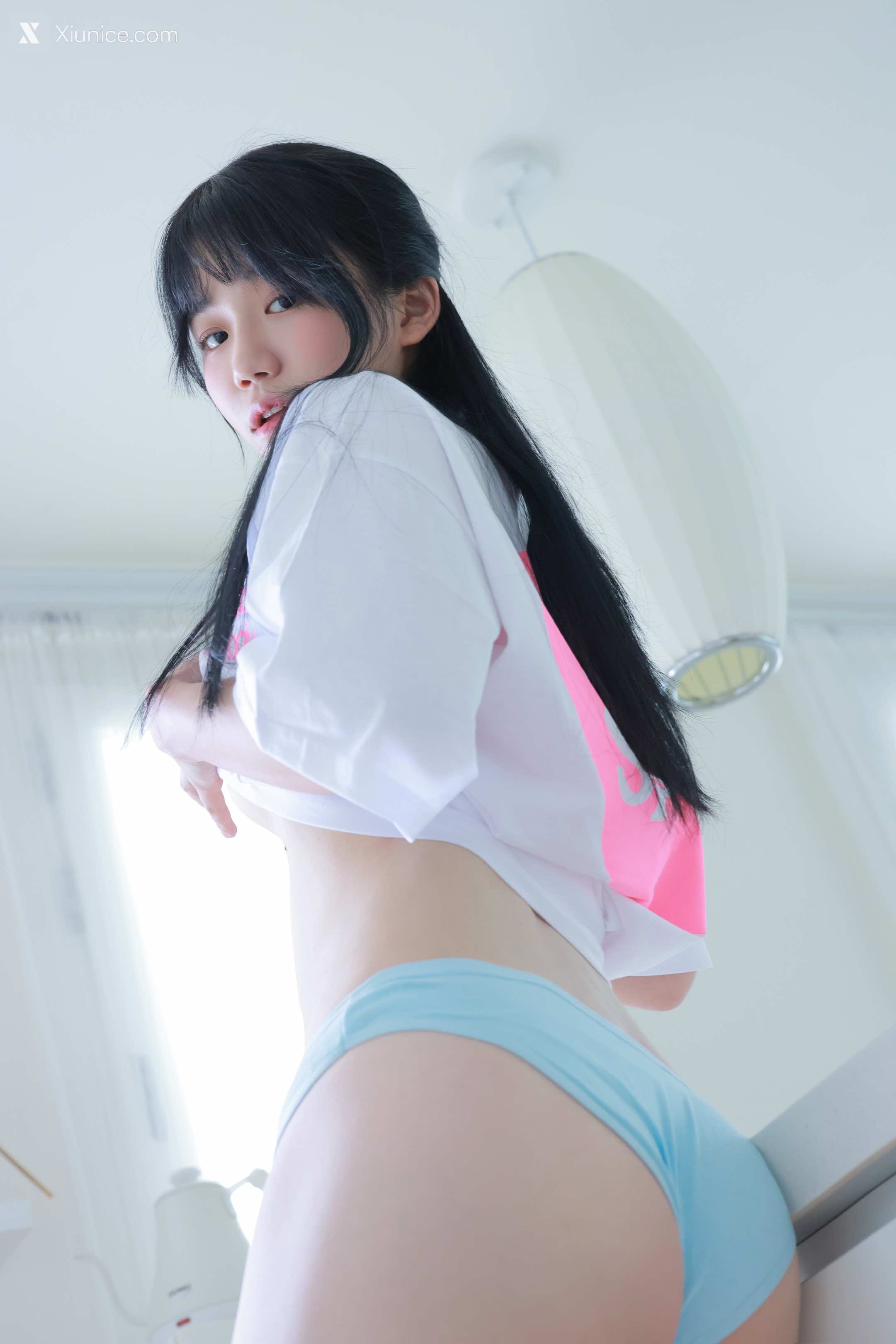 SweetBox Yui (유이) – SWTB Vol.018 CREAM 4K