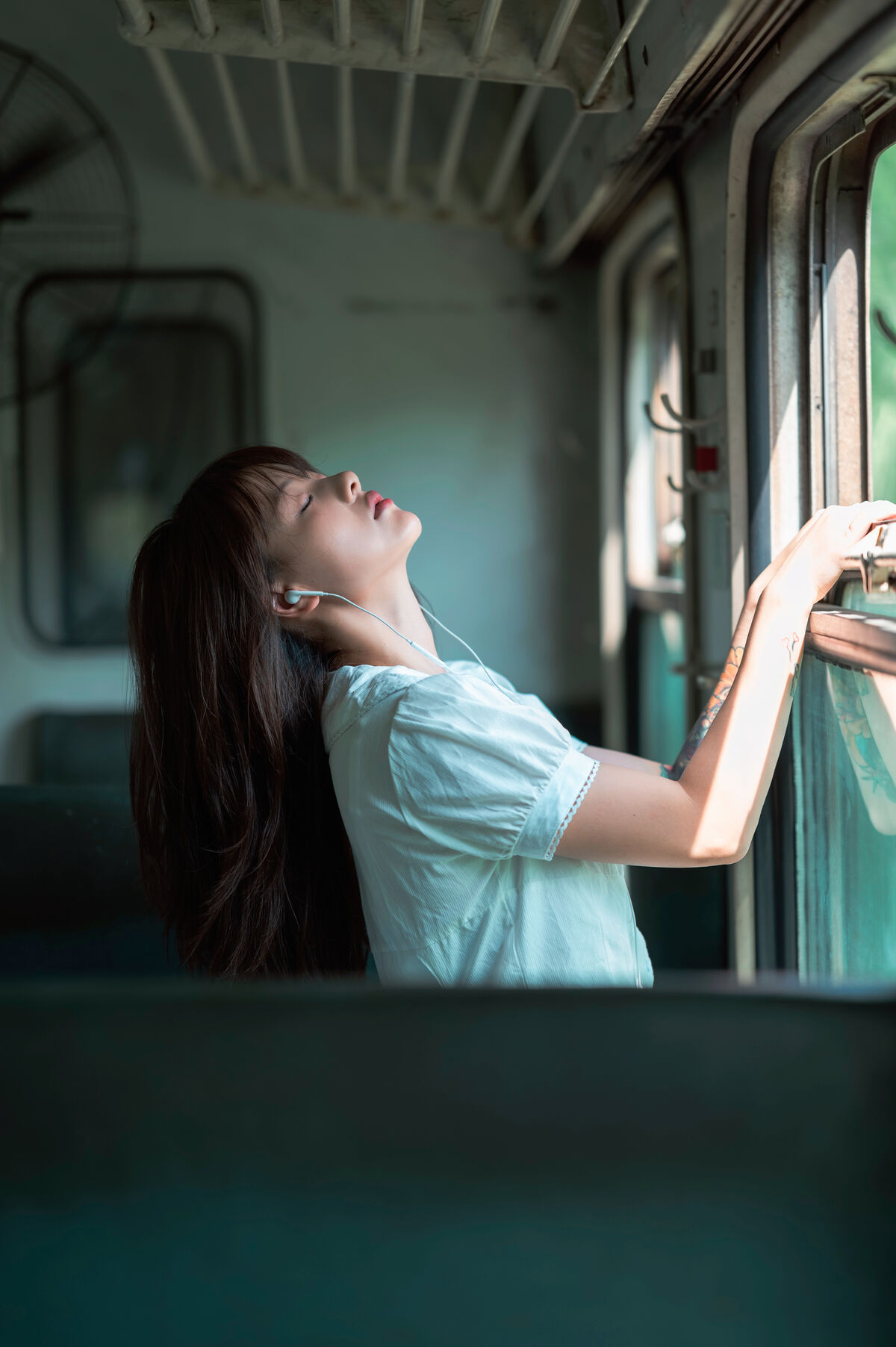 YiTuYu艺图语 Vol.10076 A Miao De Fan Fan