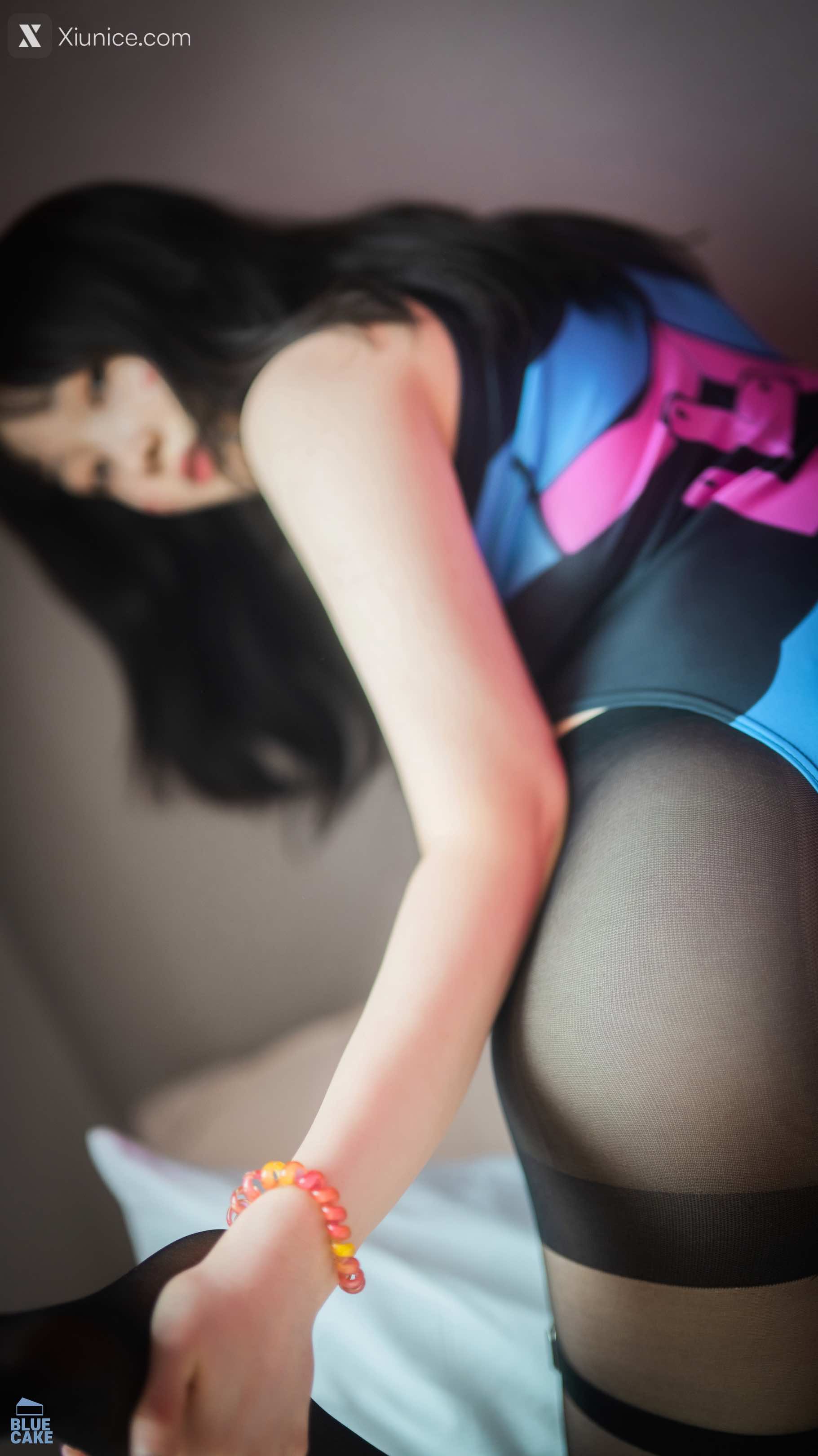 BLUECAKE Bambi (밤비) – Home Work 4K