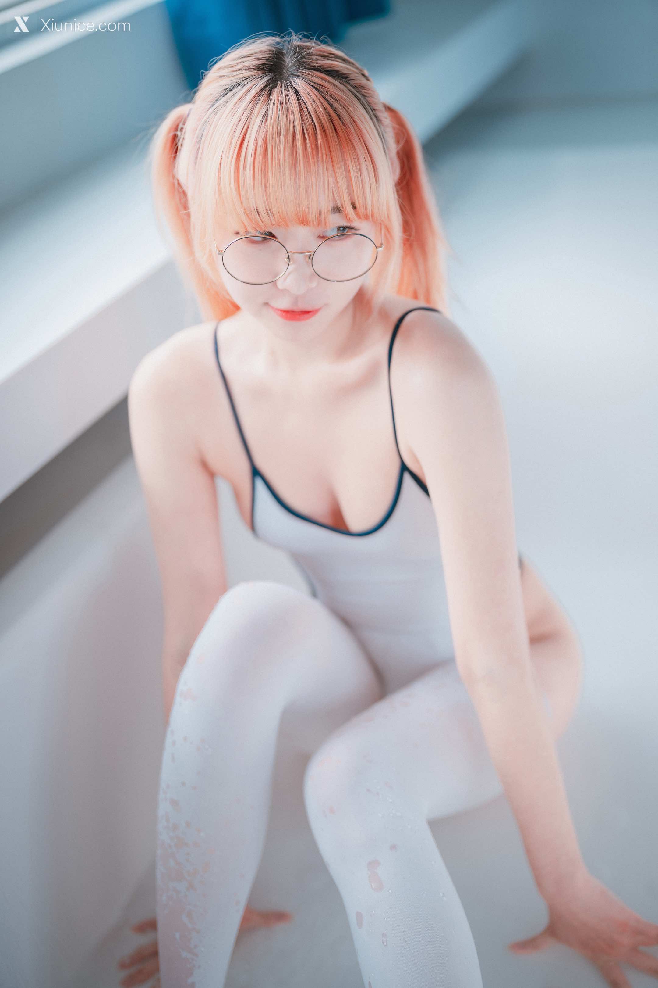 DJAWA Photo – DJAWA Photo – Parkhaag (박하악) – Swimming Lessons #9 4K