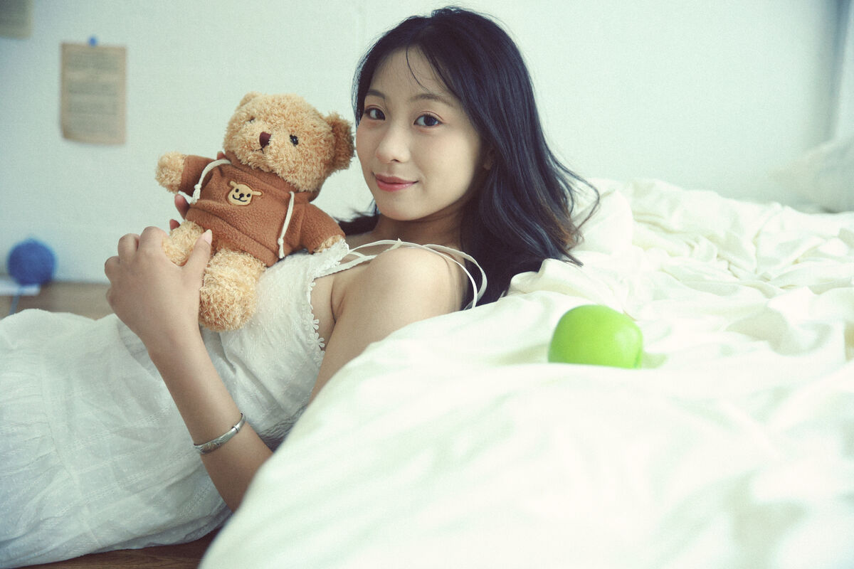 YiTuYu艺图语 Vol.10012 Xiao U