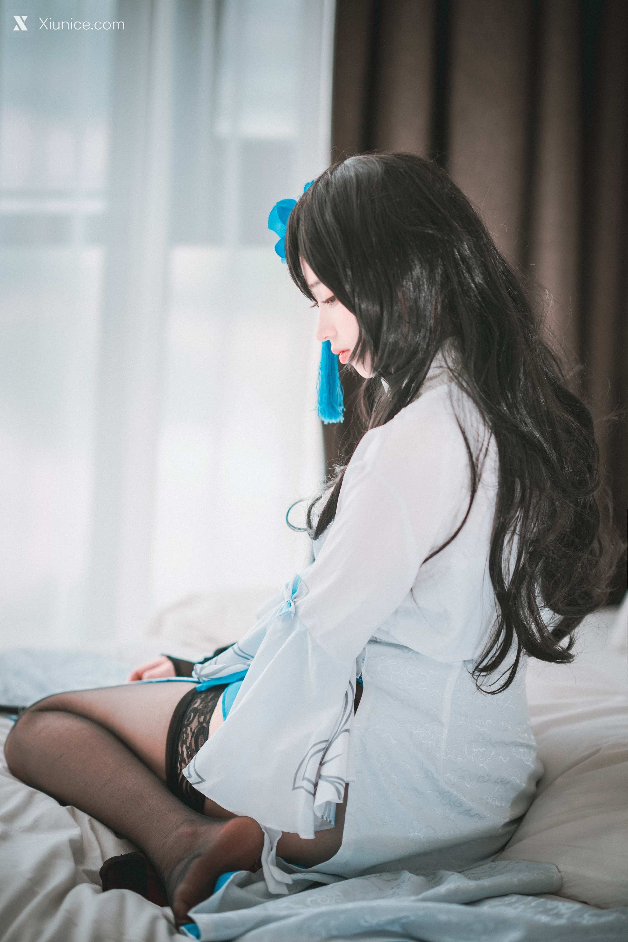 DJAWA Photo – Bambi (밤비) – Type 95 Jade Noisette Rose 4K