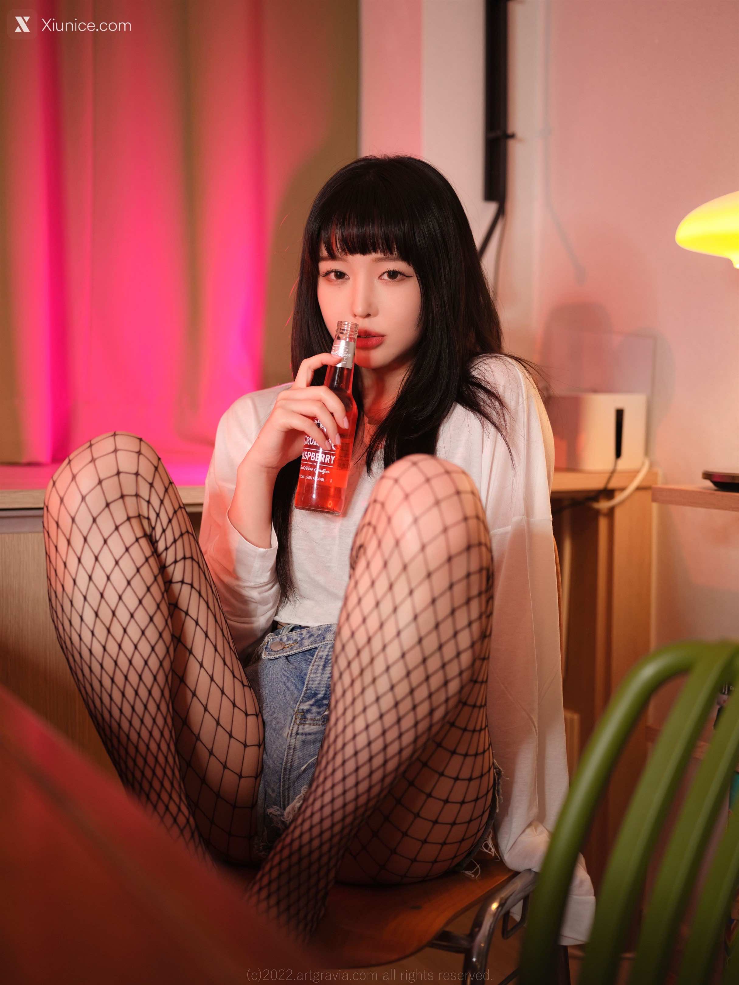 Artgravia Vol.413 Parkhaag (박하악) 4K