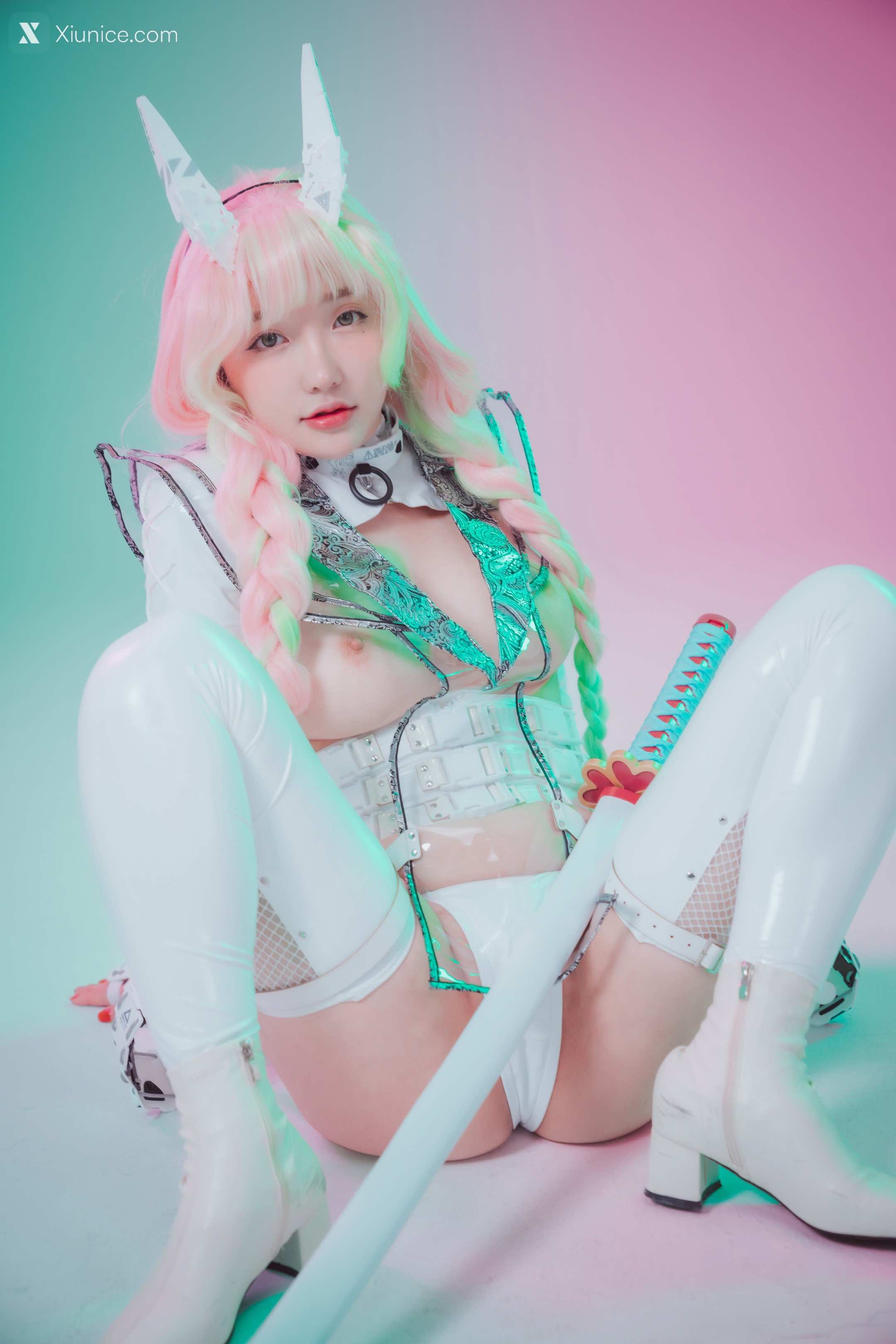 DJAWA Photo – Son Ye-Eun (손예은) – Cyber Hunter Mitsuri 4K