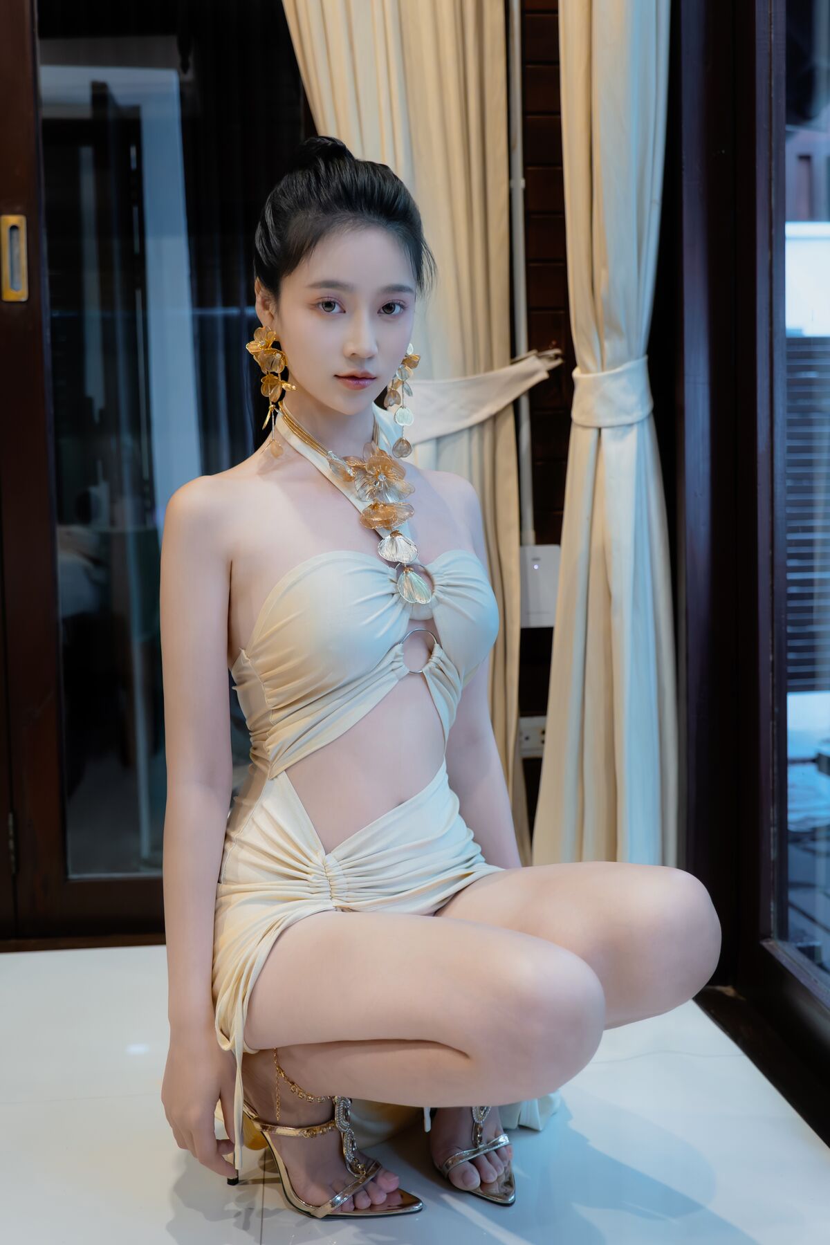 Coser@年年Nnian - 海边维纳斯