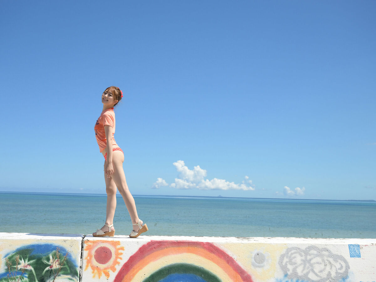 Hikari Aozora 青空ひかり - FRIDAYデジタル写真集 君とずっと Vol.1