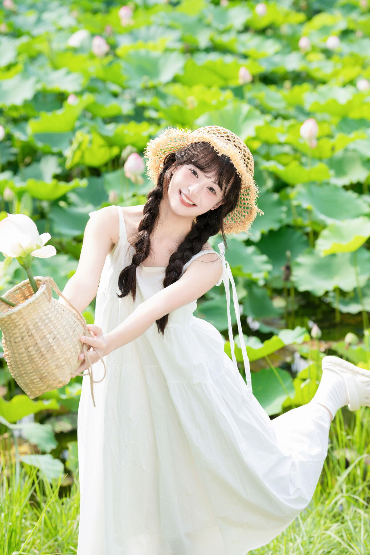 YiTuYu艺图语 Vol.10233 Xia Yu Xiao Nian