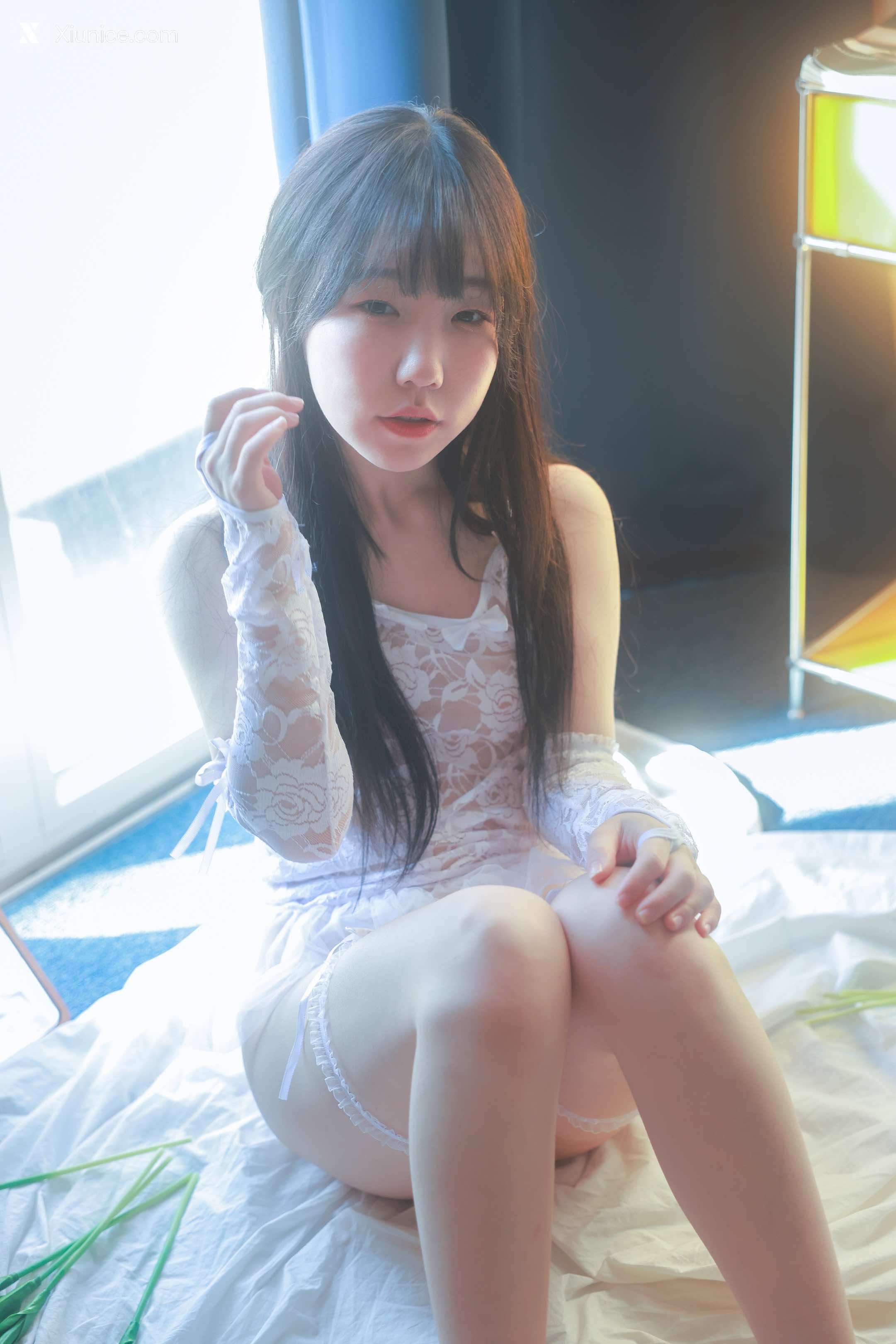 SweetBox Yeri – Packaging Girl 4K