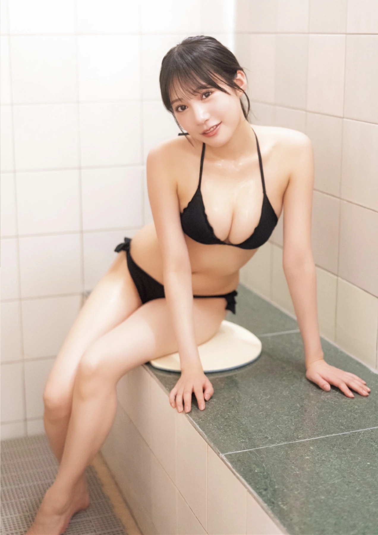 Sumire Yokono 横野すみれ, Miyu Kishi 岸みゆ, SUNNY GIRL サウナガールズ Vol.04