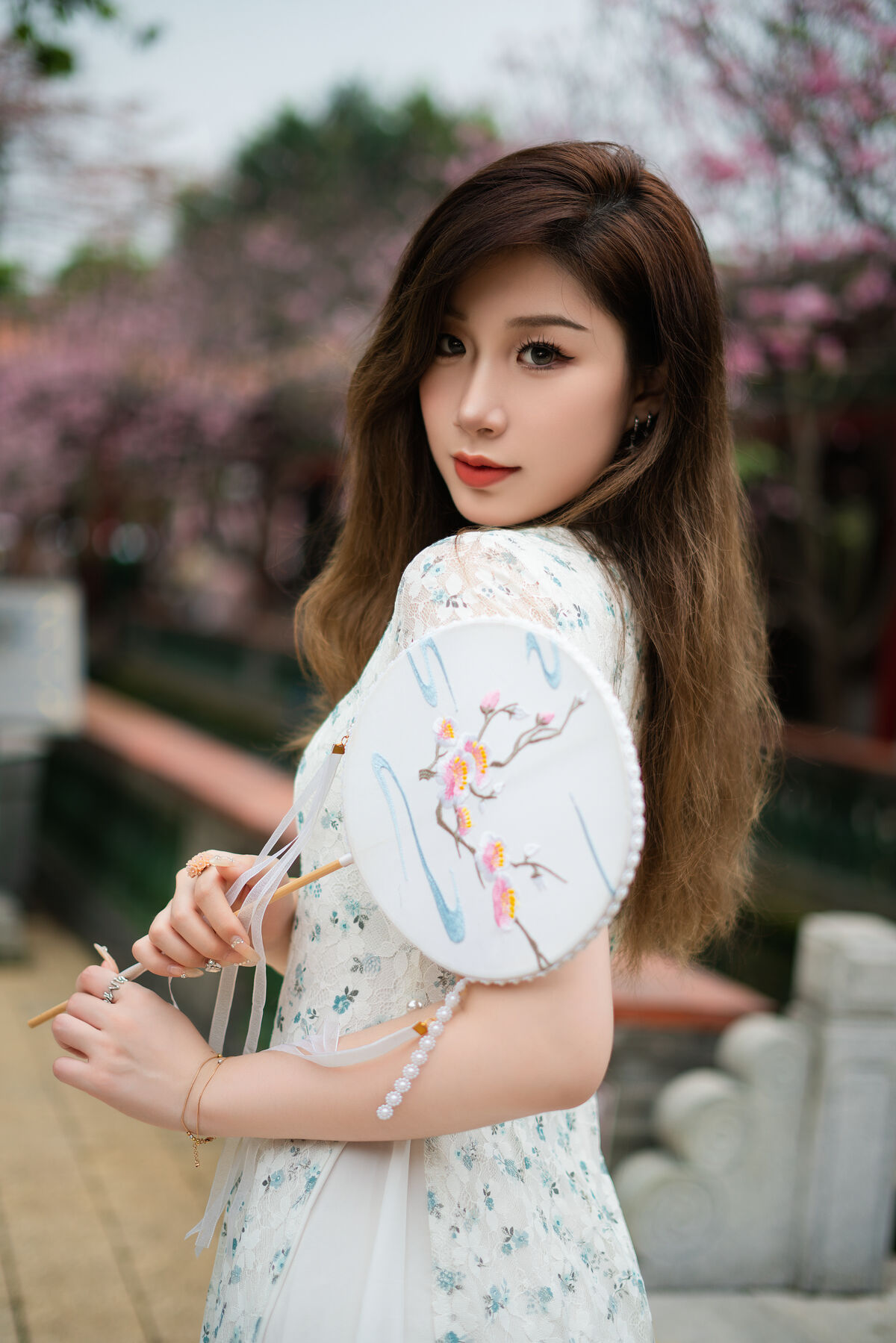 YiTuYu艺图语 Vol.10089 La Bi Xiao Xin