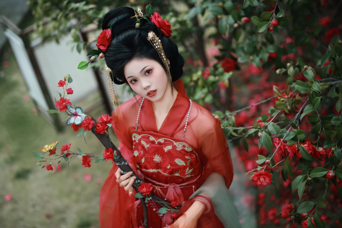 YiTuYu艺图语 Vol.10141 Jin Tian Yao Qu Hua Zhuang Ling