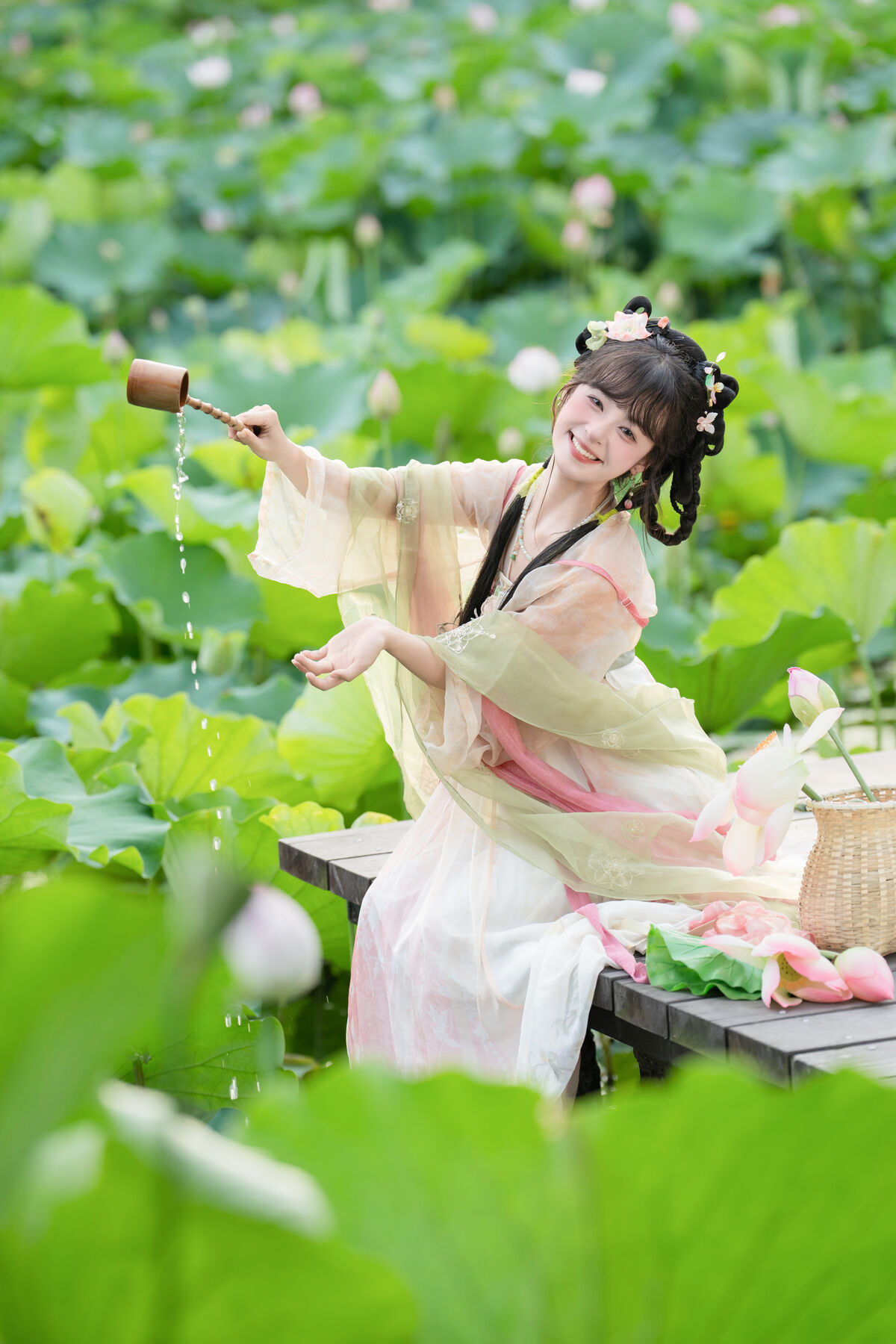 YiTuYu艺图语 Vol.10144 Xia Yu Xiao Nian