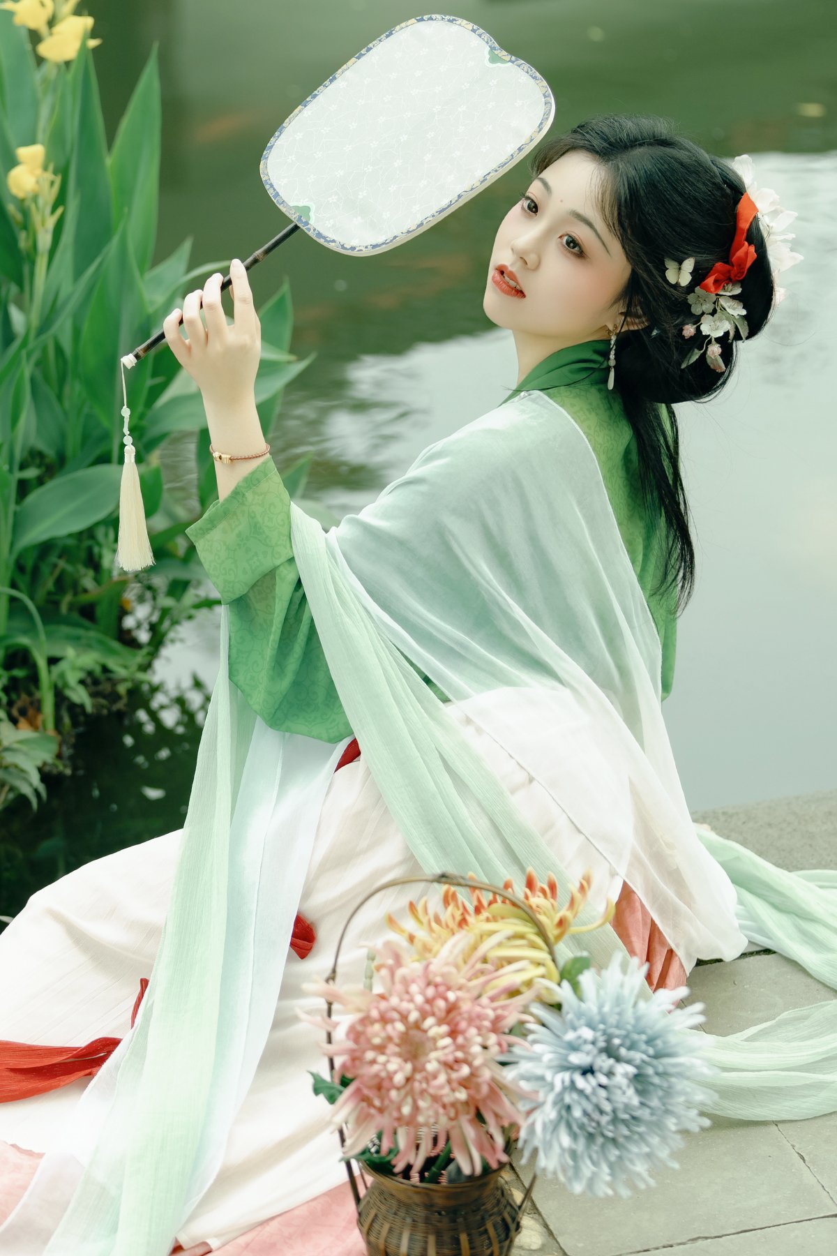 YiTuYu艺图语 Vol.10212 Jin Zou Ba