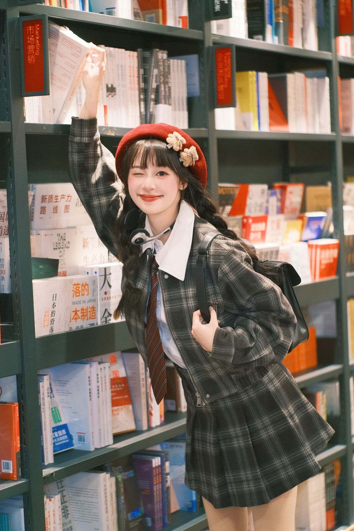 YiTuYu艺图语 Vol.9412 Xia Yu Xiao Nian