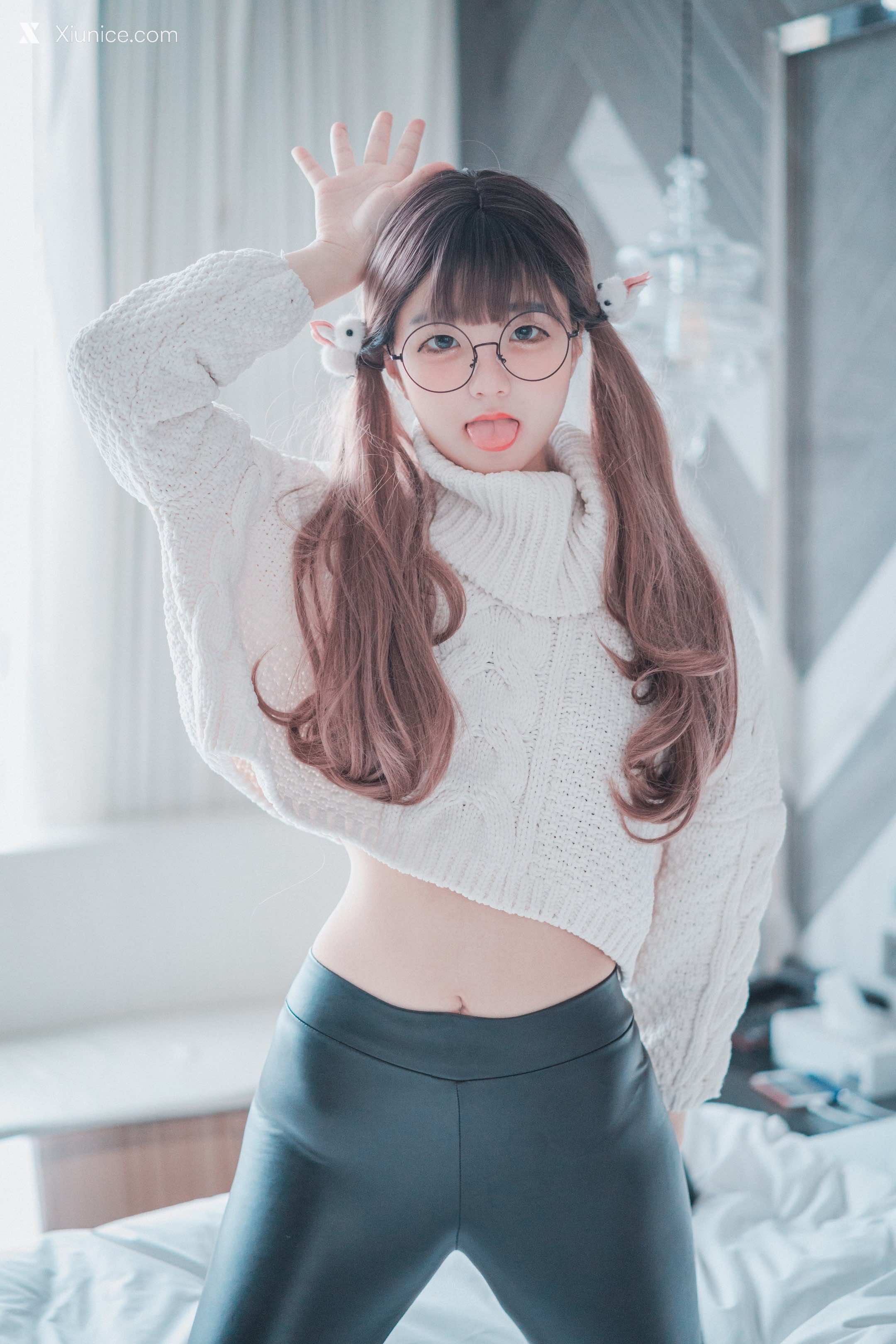 DJAWA Photo – Jeong Jenny (정제니) – Loose and Tight White 4K