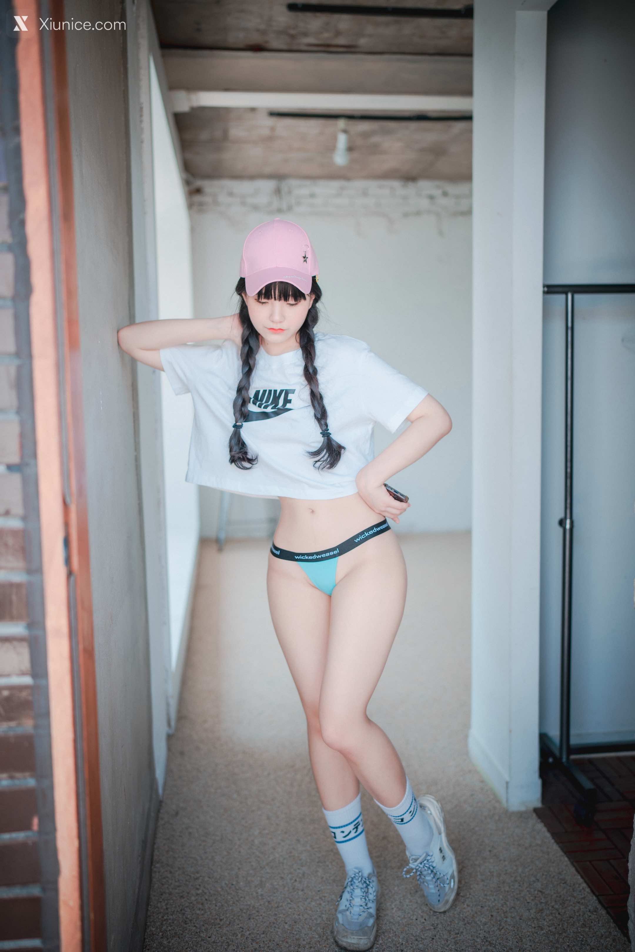 DJAWA Photo – Jeong Jenny (정제니) – Loose and Tight Pink 4K