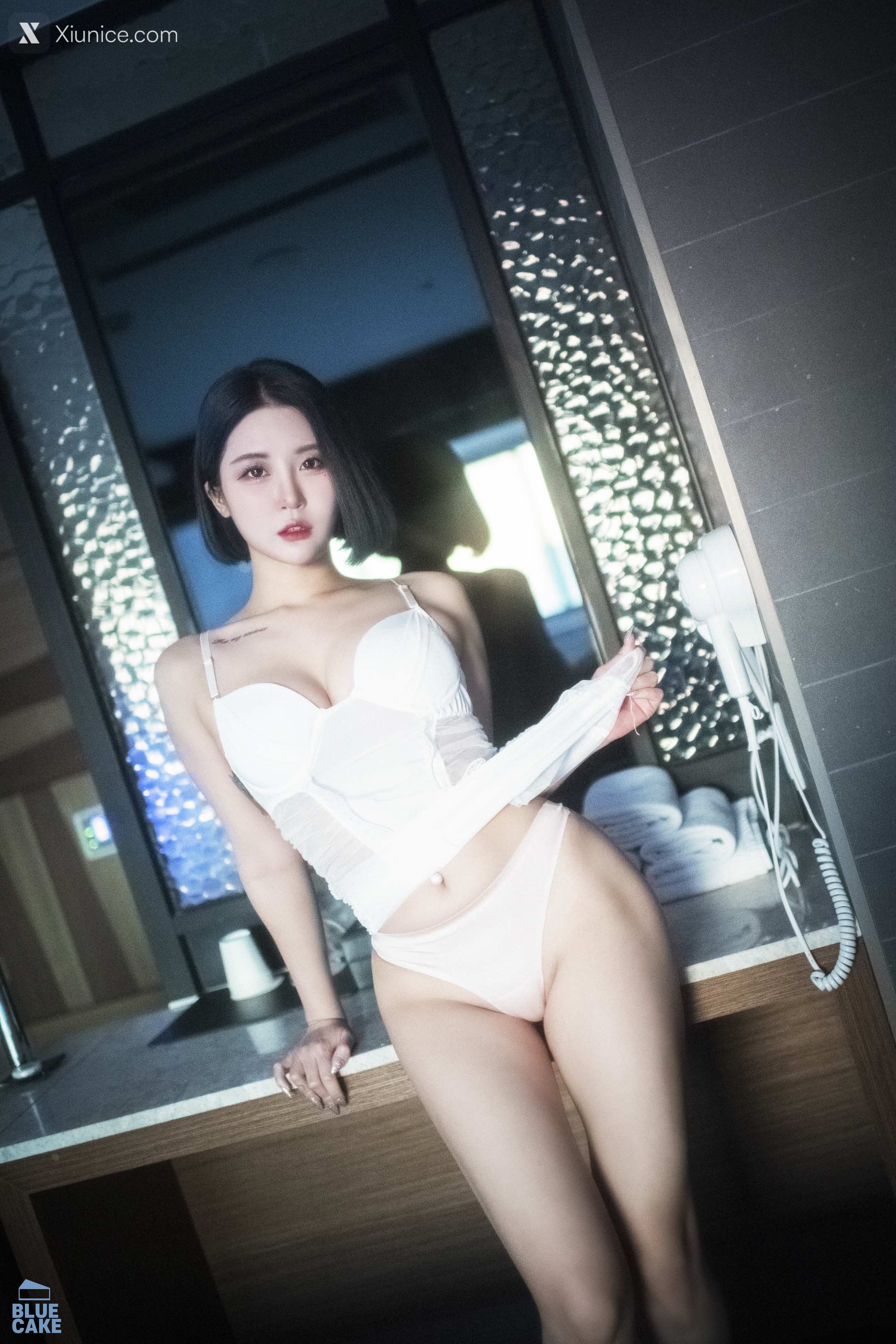 BLUECAKE Bomi (보미) – SECRET 4K