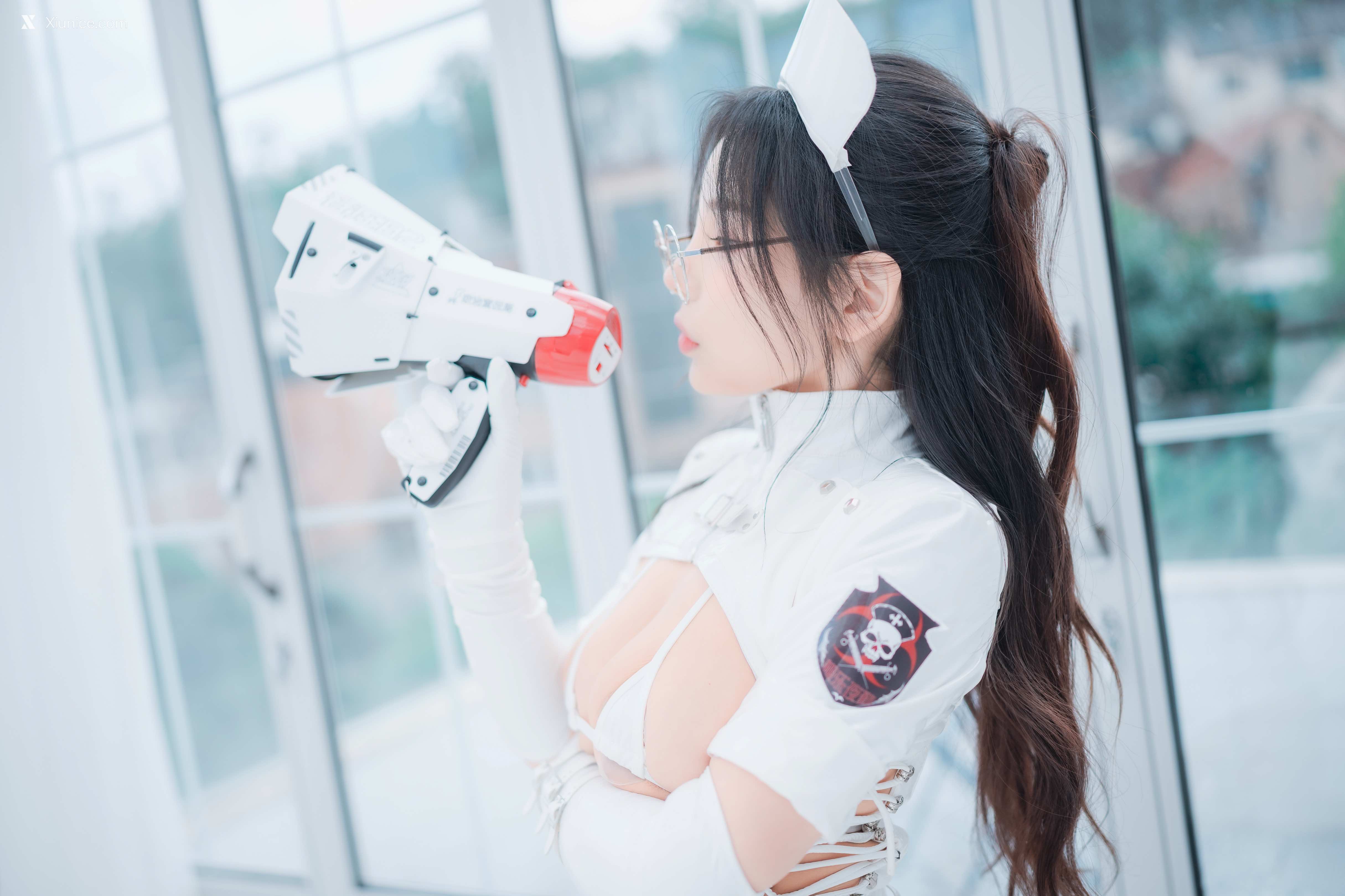 DJAWA Photo – ZziZzi – Healing White 4K