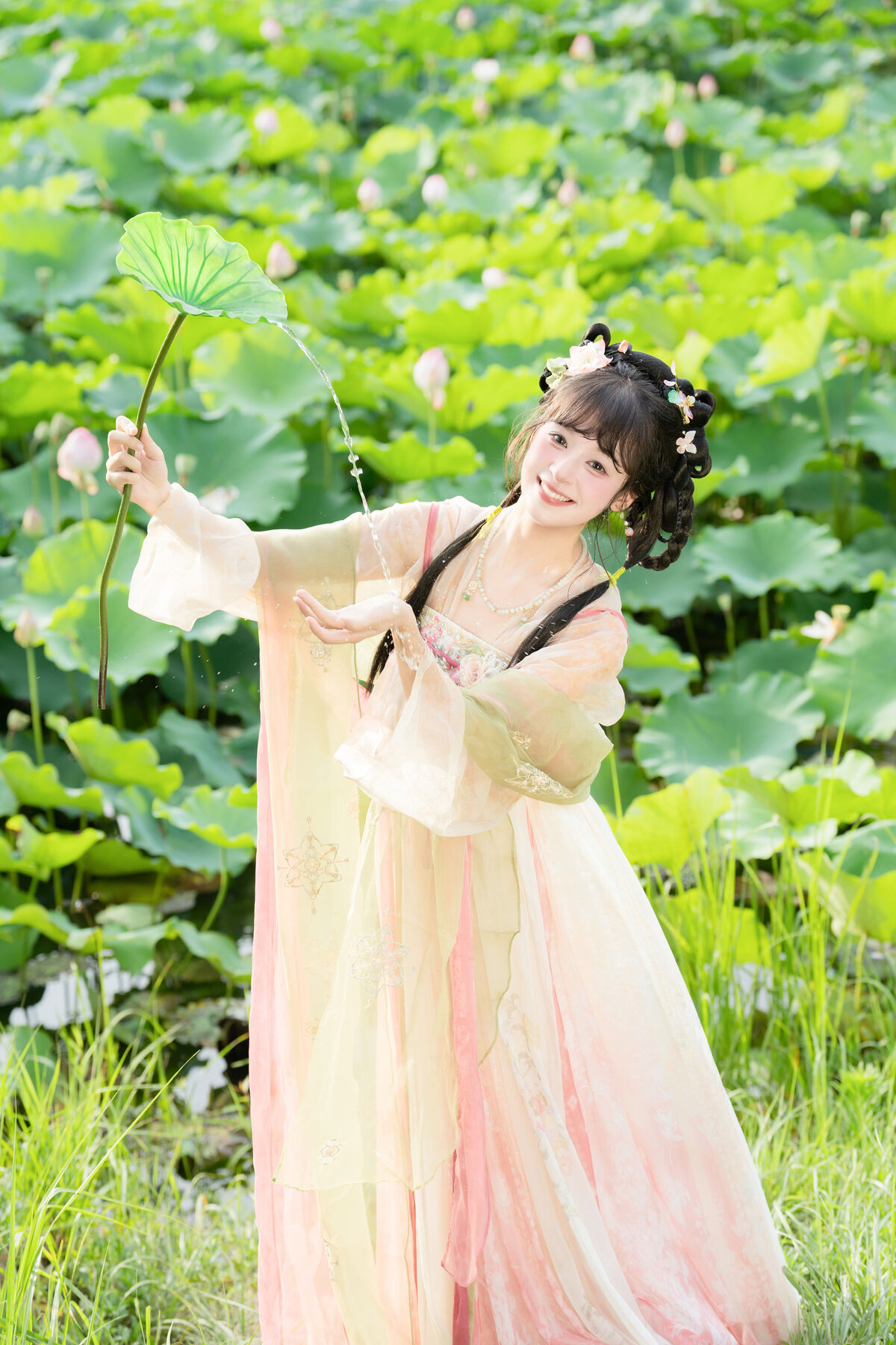 YiTuYu艺图语 Vol.10144 Xia Yu Xiao Nian