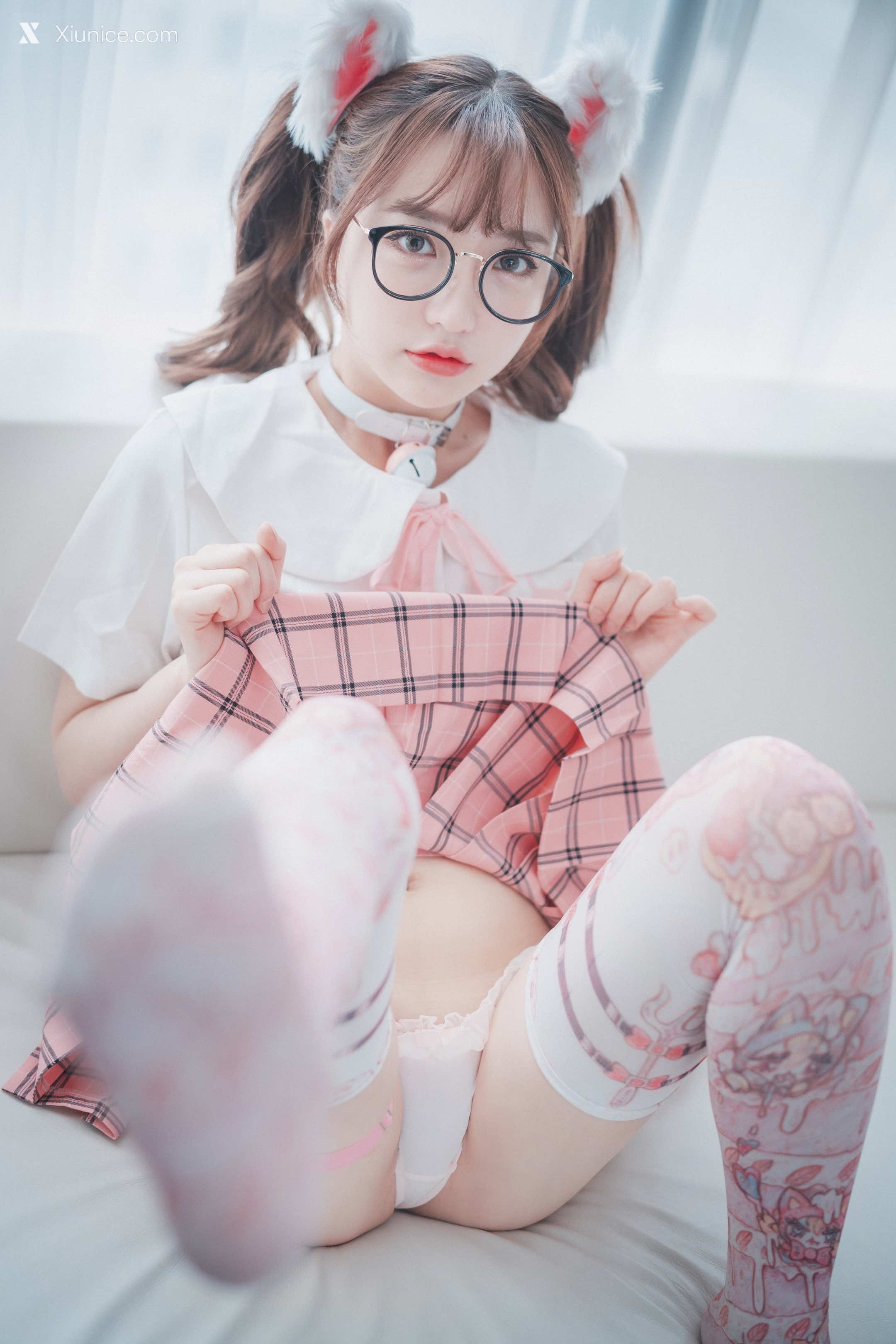 DJAWA Photo – Son Ye-Eun (손예은) – Cute Pink 4K