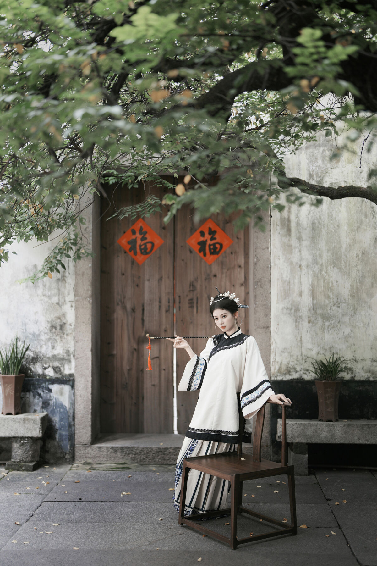 YiTuYu艺图语 Vol.10030 Luo Ning Tang