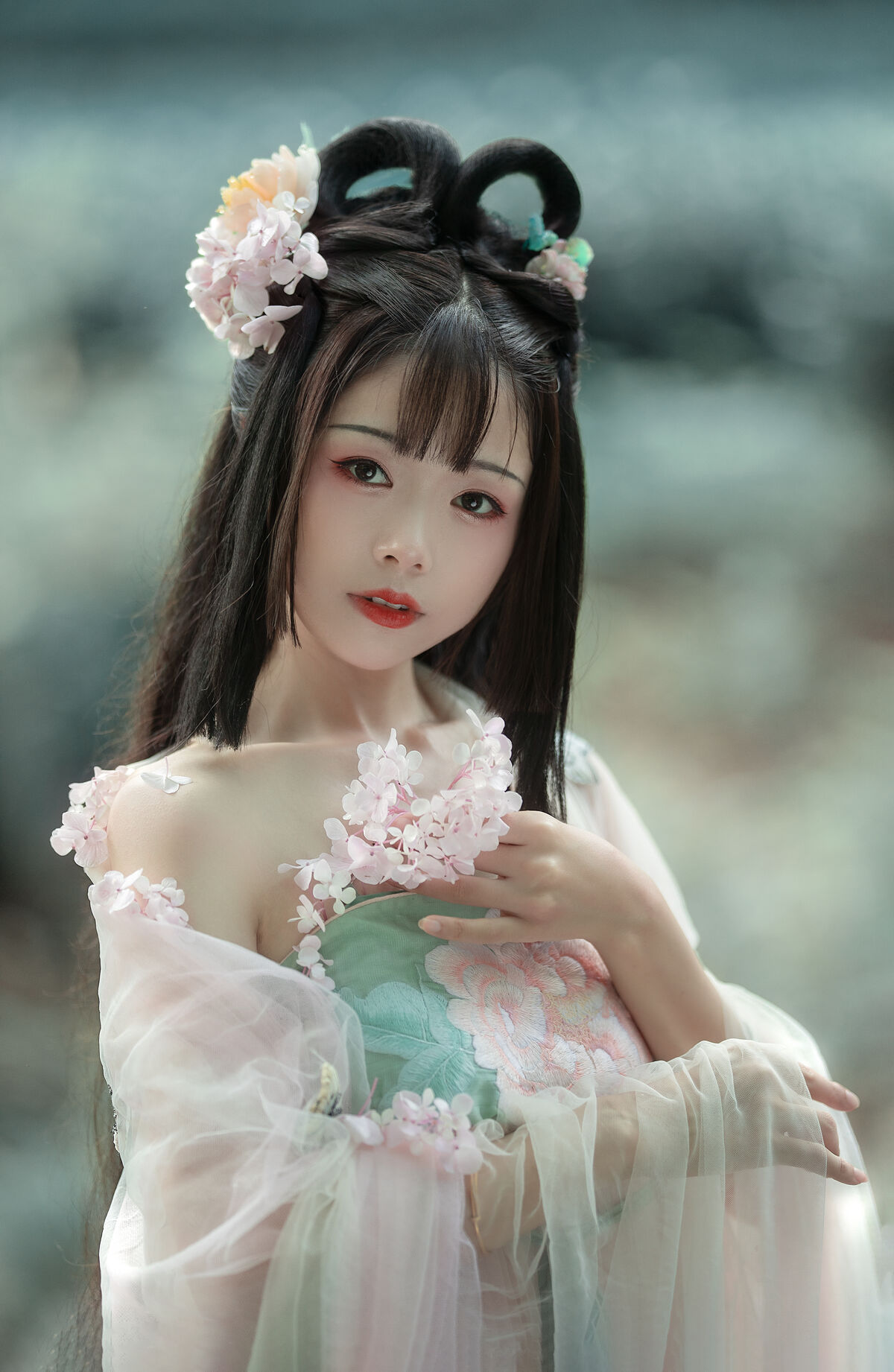 YiTuYu艺图语 Vol.10151 Yun Yun De Hei Yan Quan Er