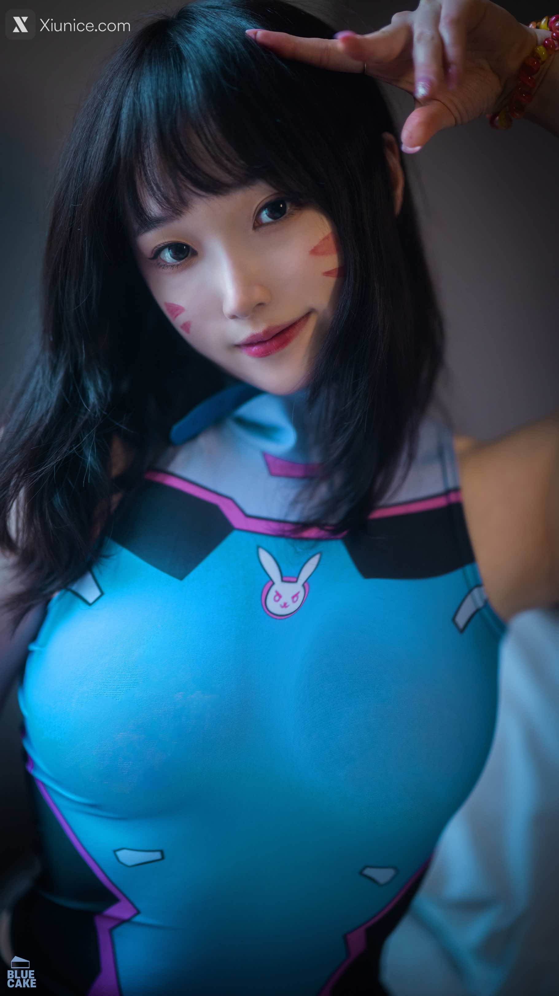 BLUECAKE Bambi (밤비) – Home Work 4K