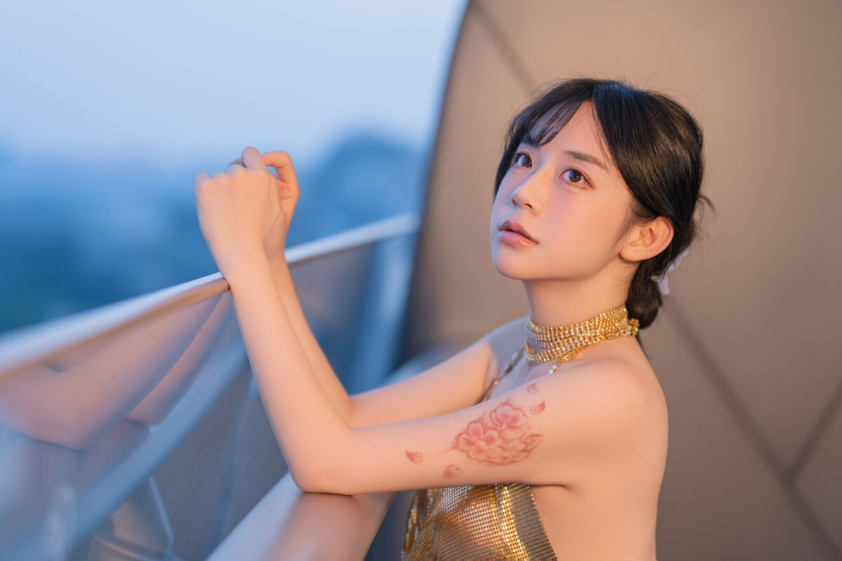 YiTuYu艺图语 Vol.10060 Yi Yuan Tong Xue Jodie