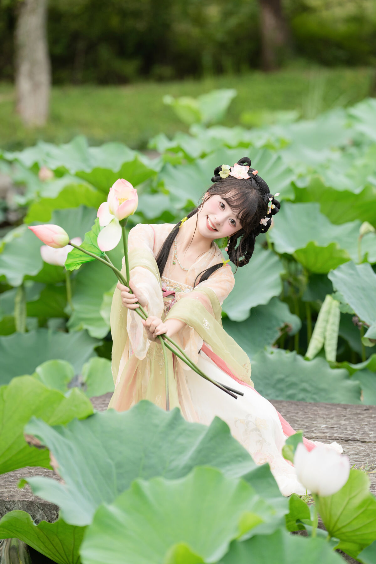 YiTuYu艺图语 Vol.10144 Xia Yu Xiao Nian