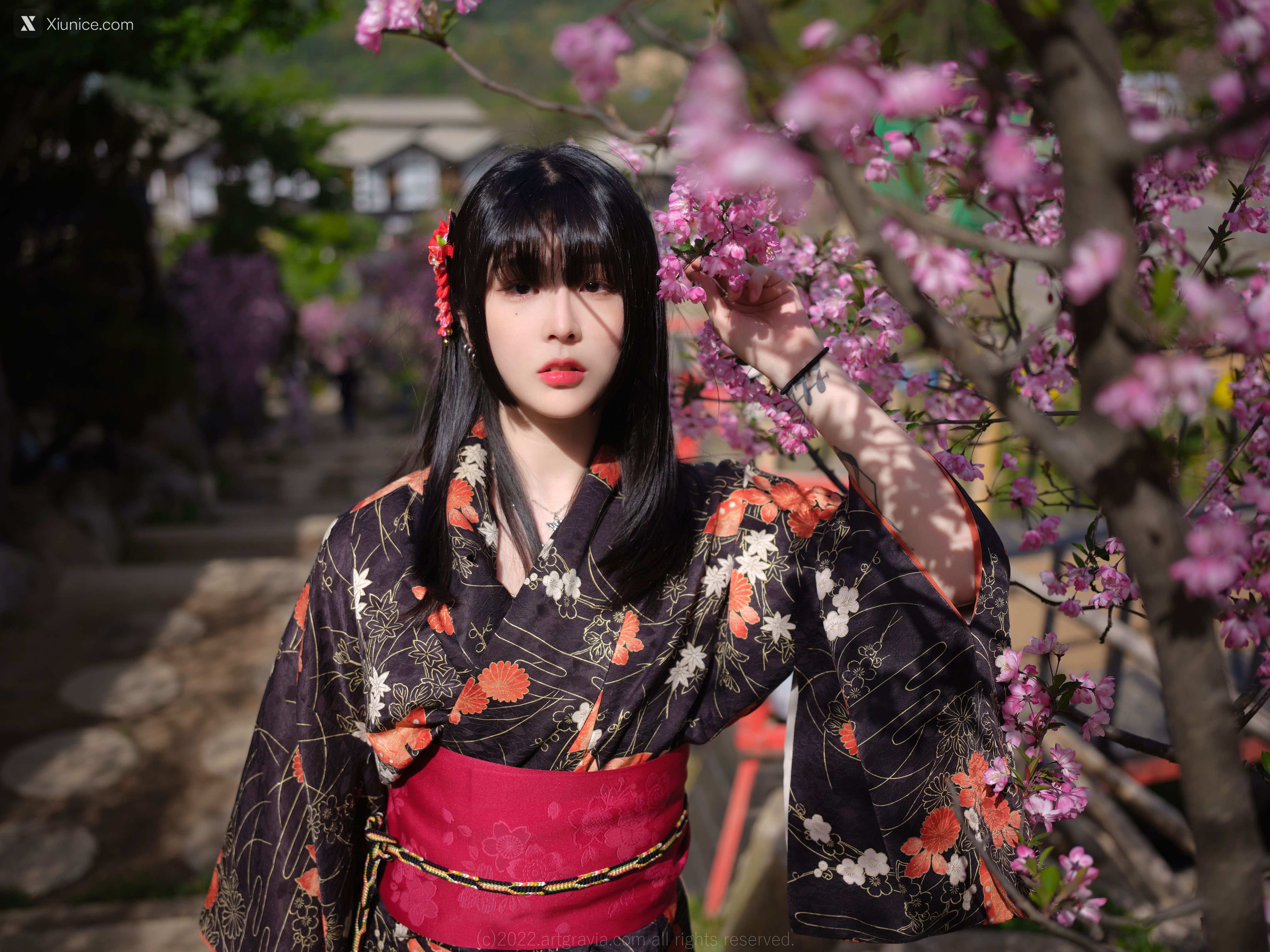 Artgravia Vol.400 Jang Joo (장주) 4K