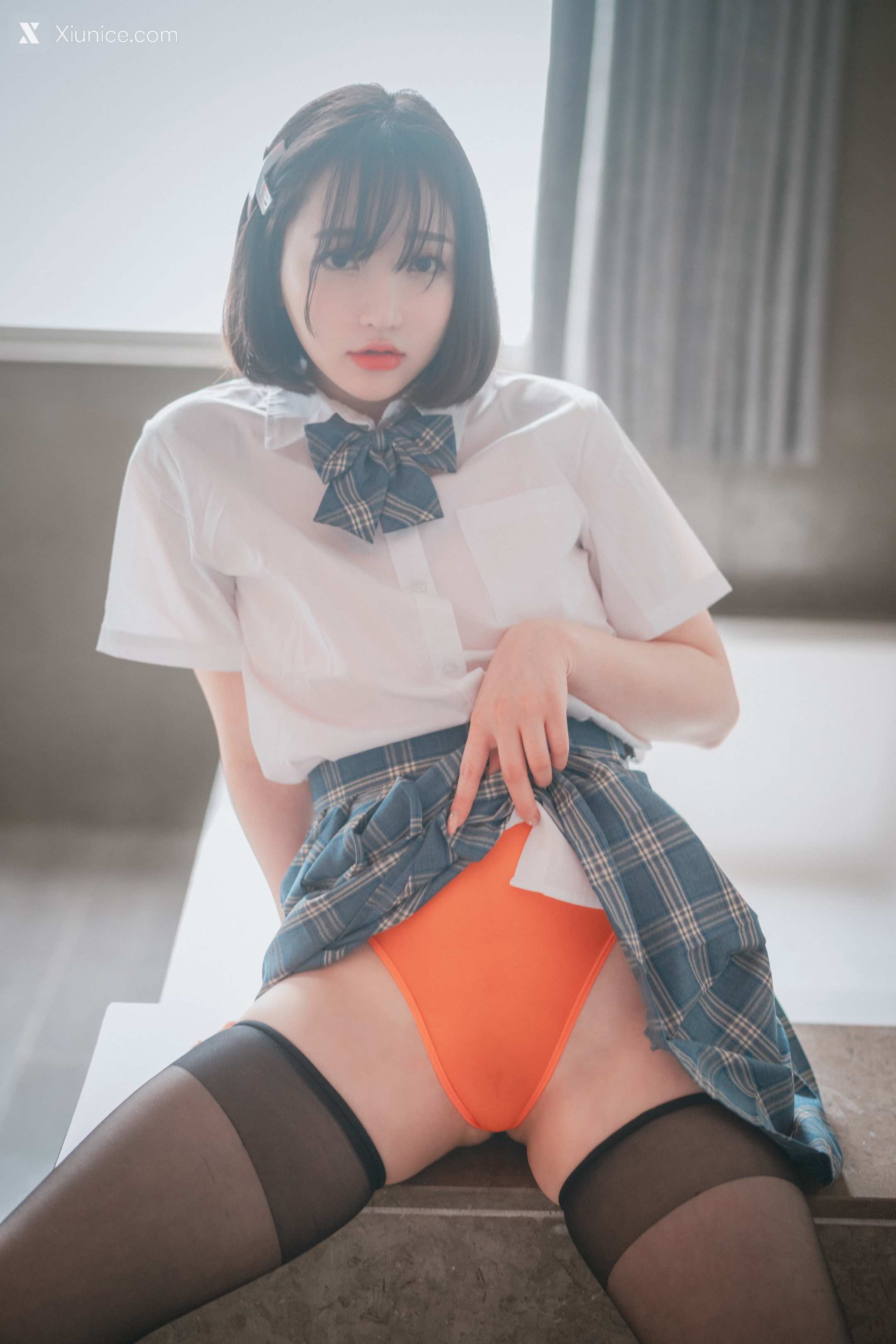 DJAWA Photo – Son Ye-Eun (손예은) – “Swimming Lessons #6” 4K