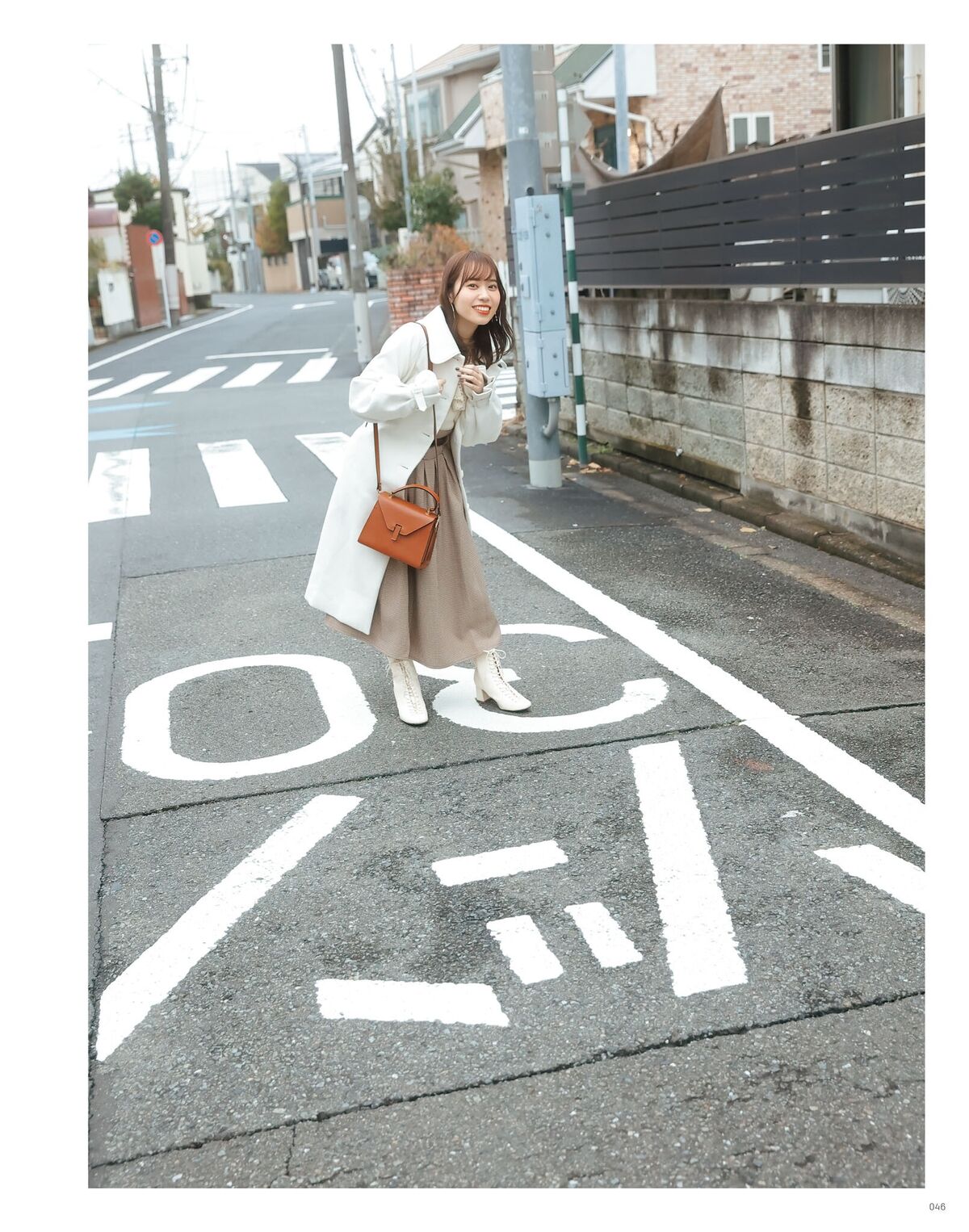 Sayuri Date 伊達さゆり - フォト And インタビューブック 置いてきた傘と地 Part01