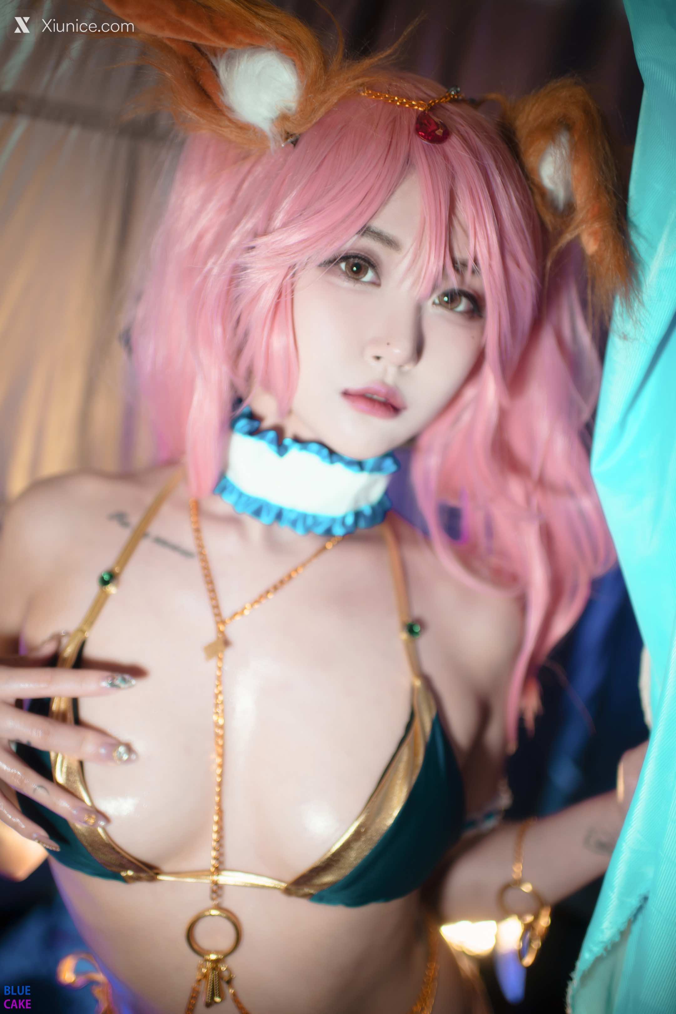 BLUECAKE Bomi (보미) Pink Dancer 4K